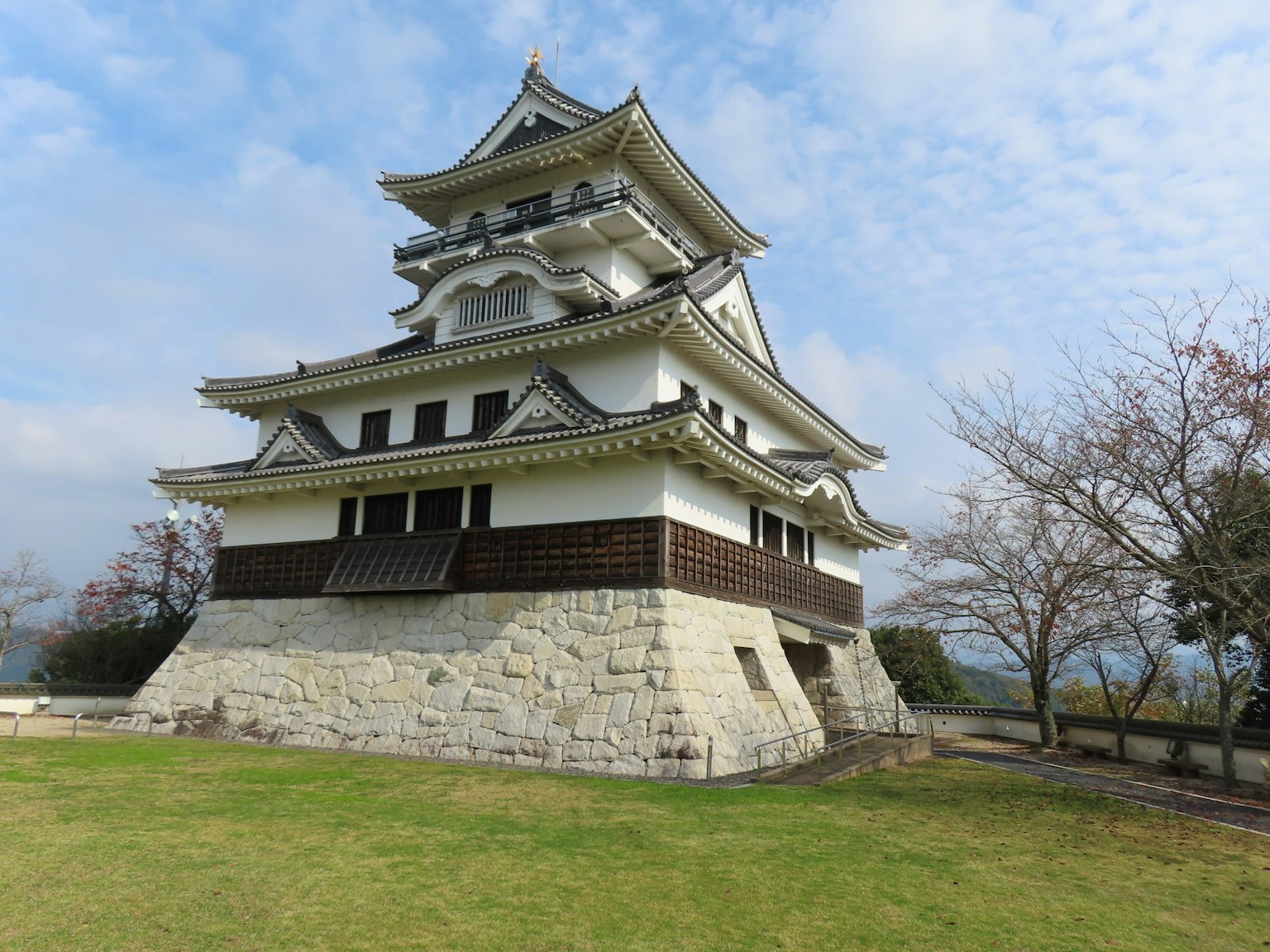 The exterior of a beautiful Japanese castle known as Himeji Castle