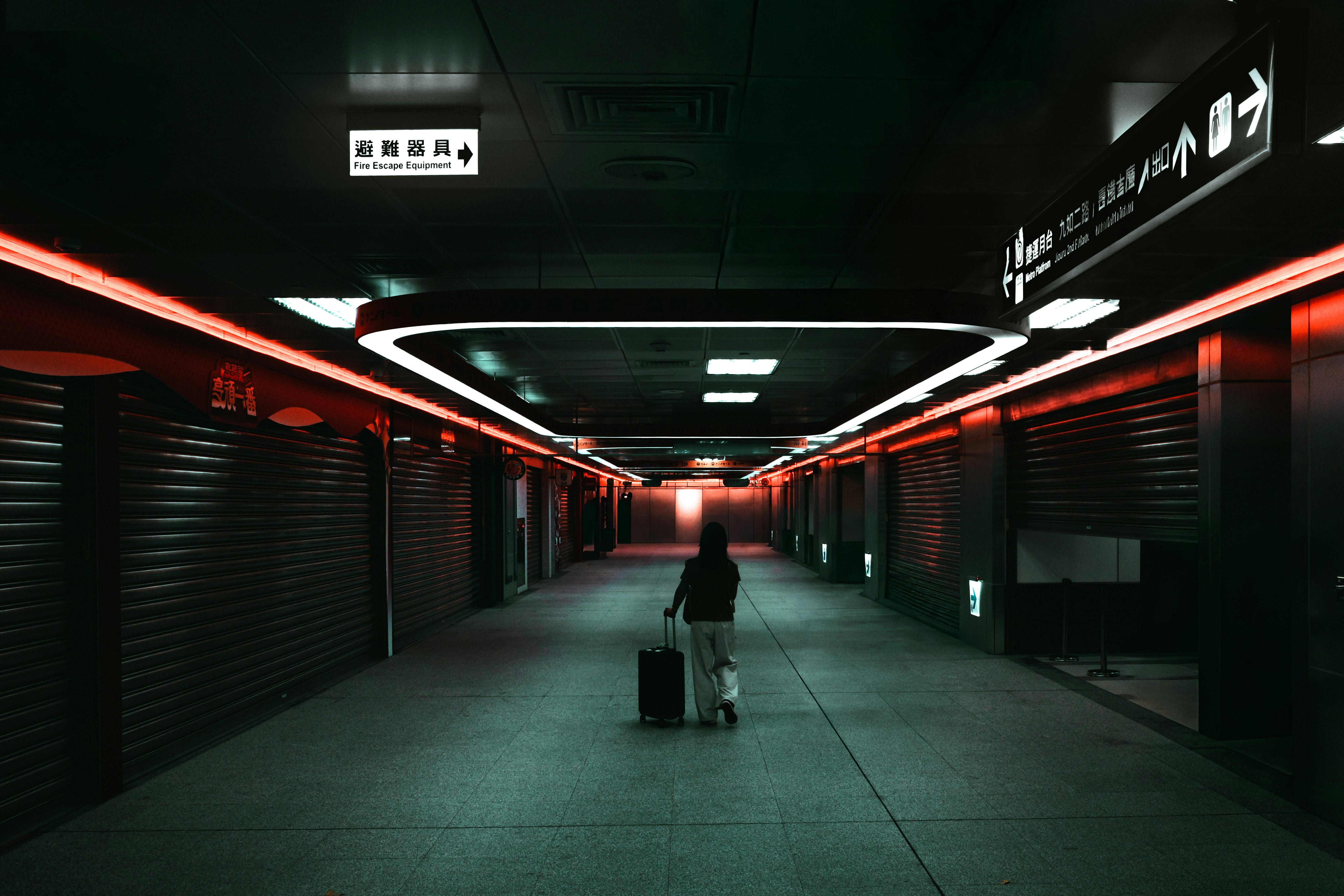 photo-0iUZFal7b9jdUAi3S9Gy
