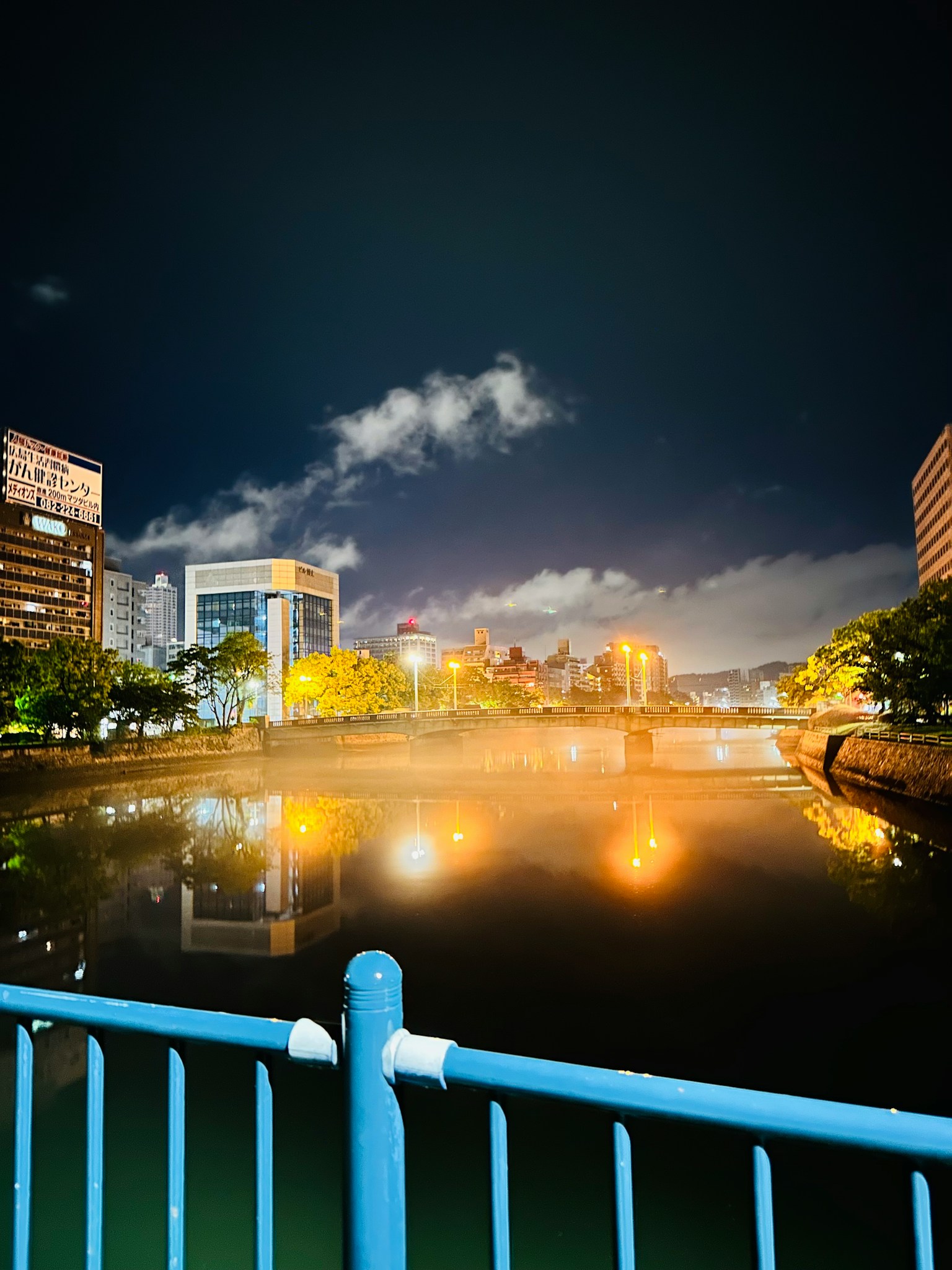 photo-0pIcbohYMZSBcAxPqMny-image