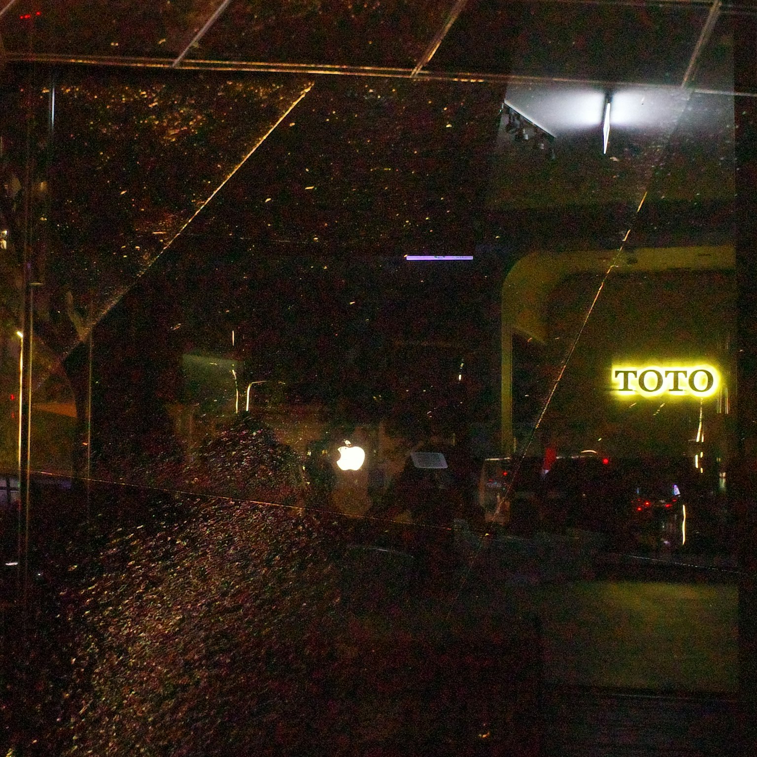 photo-11dNlxMGr3V4Dom90U6S-image