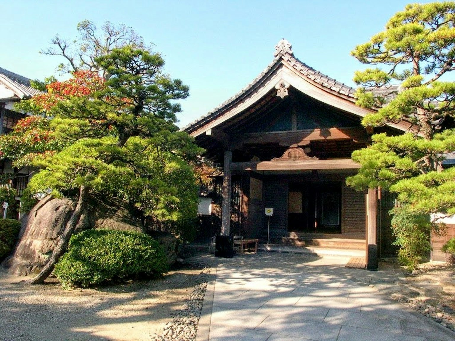传统日本建筑与花园