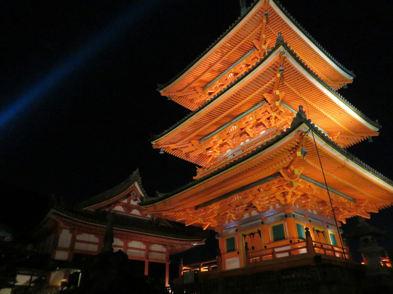 夜间的清水寺五重塔