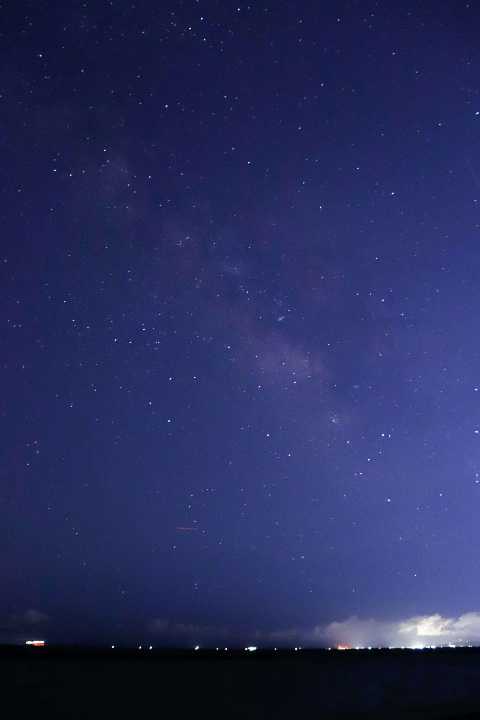 Belle vue de la Voie lactée sous un ciel étoilé