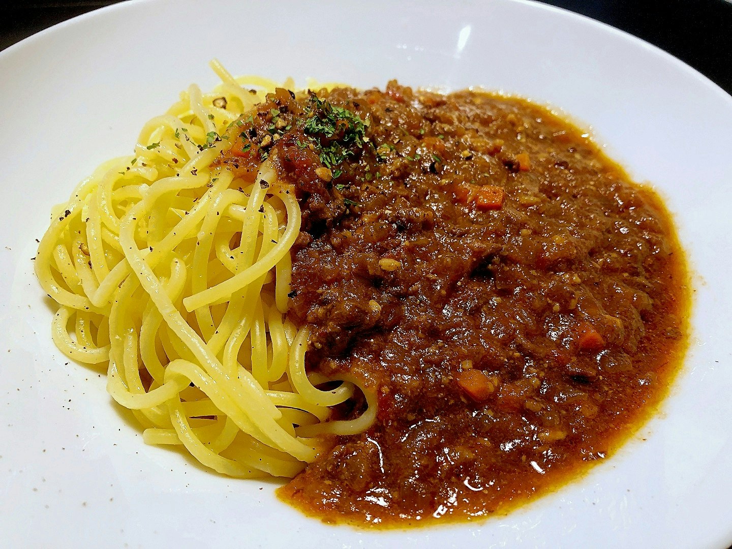 肉醬義大利麵一盤