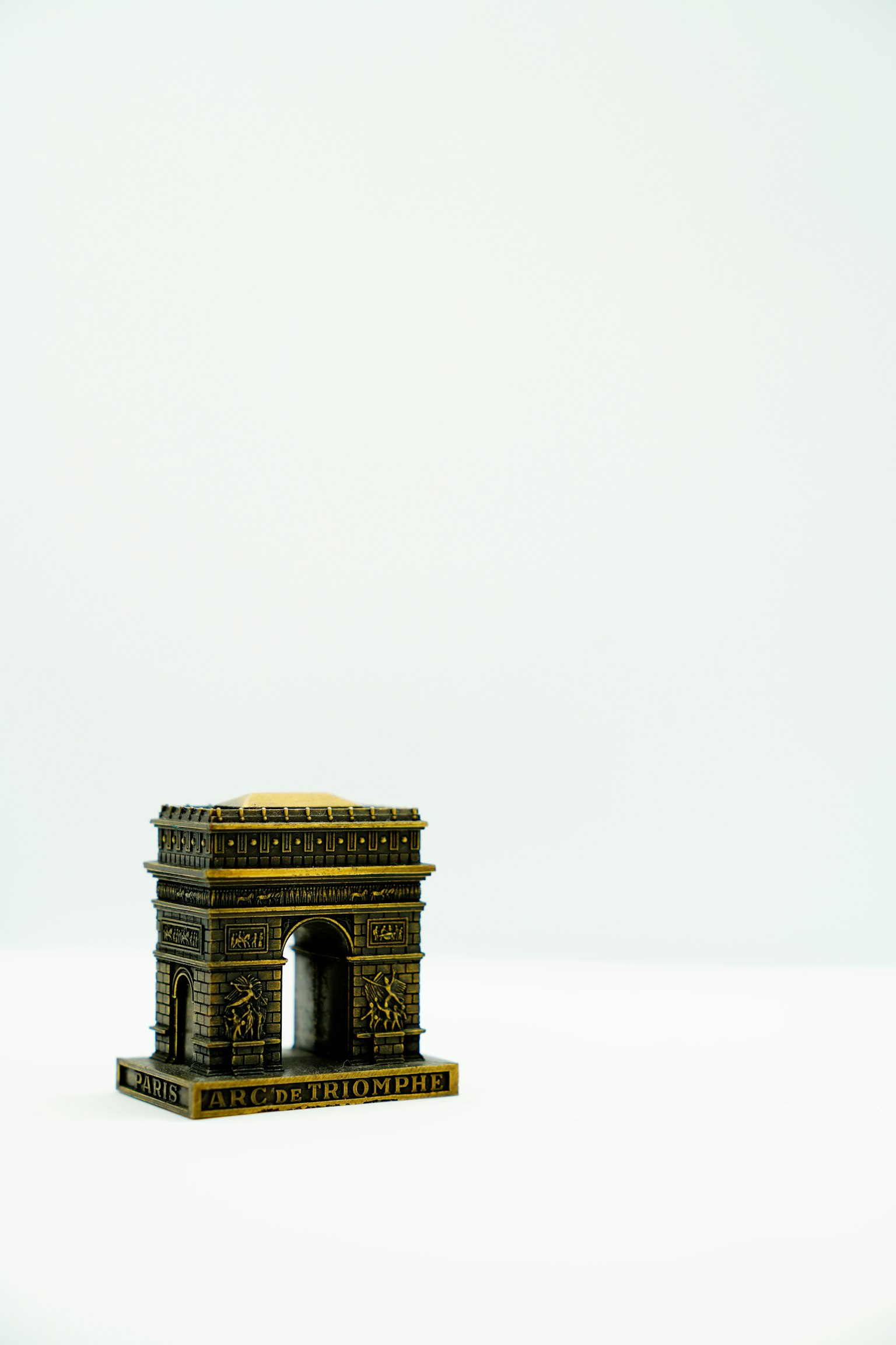 photo-4kfBooYlxFh17hLw9Od3-image