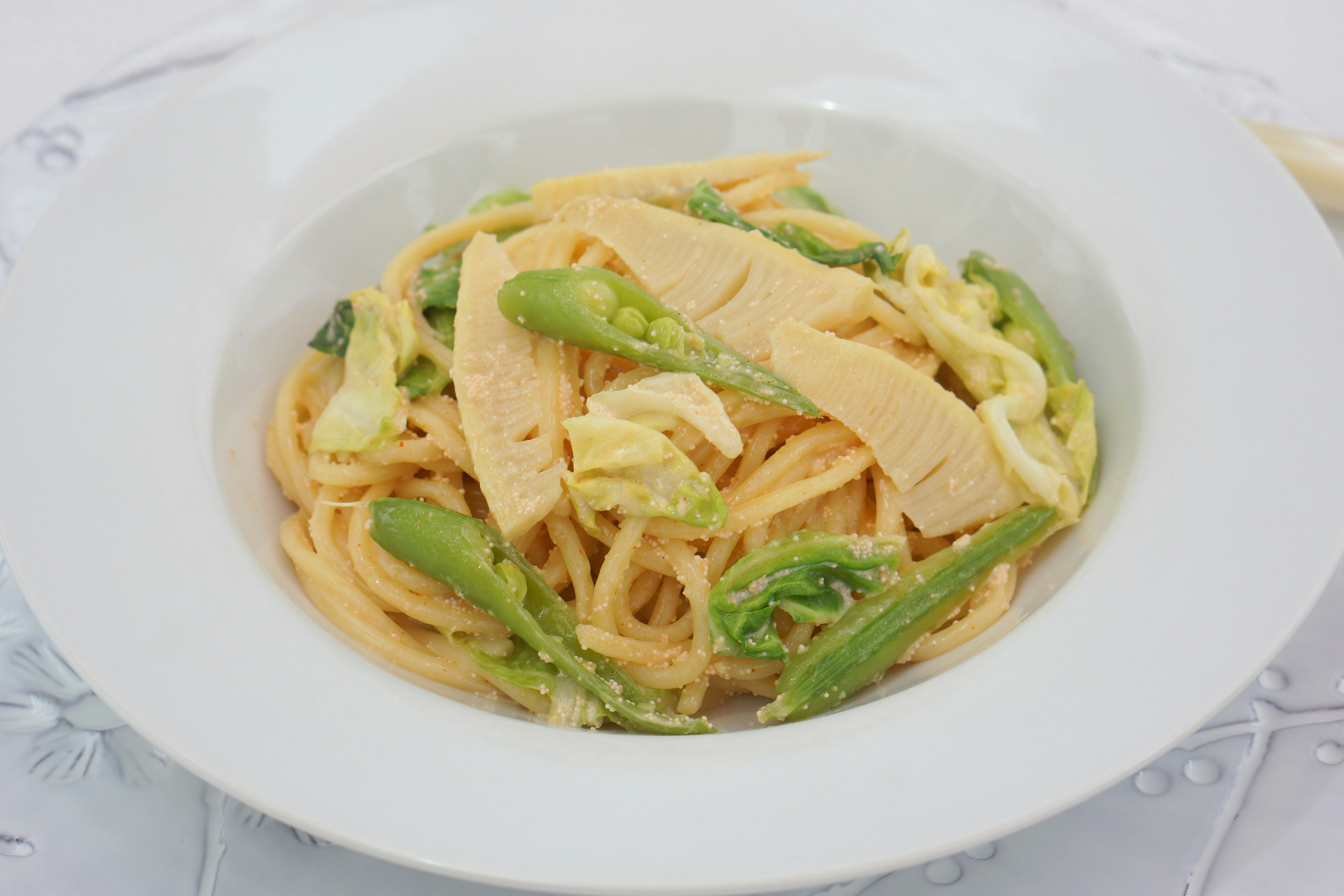グリーンアスパラと鶏肉のパスタ