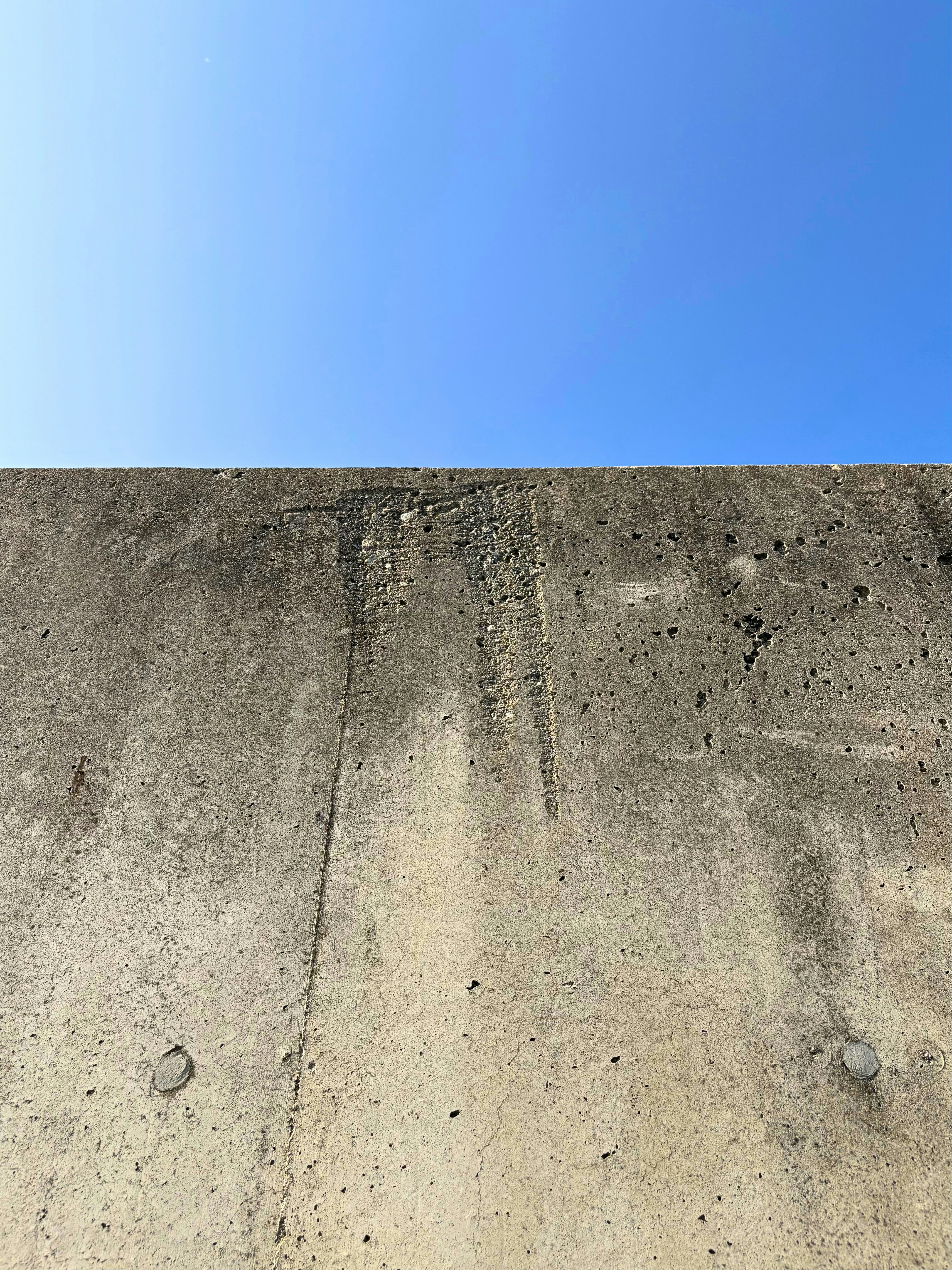 photo-7cb28f7EtSHxLUHA1YdC-image