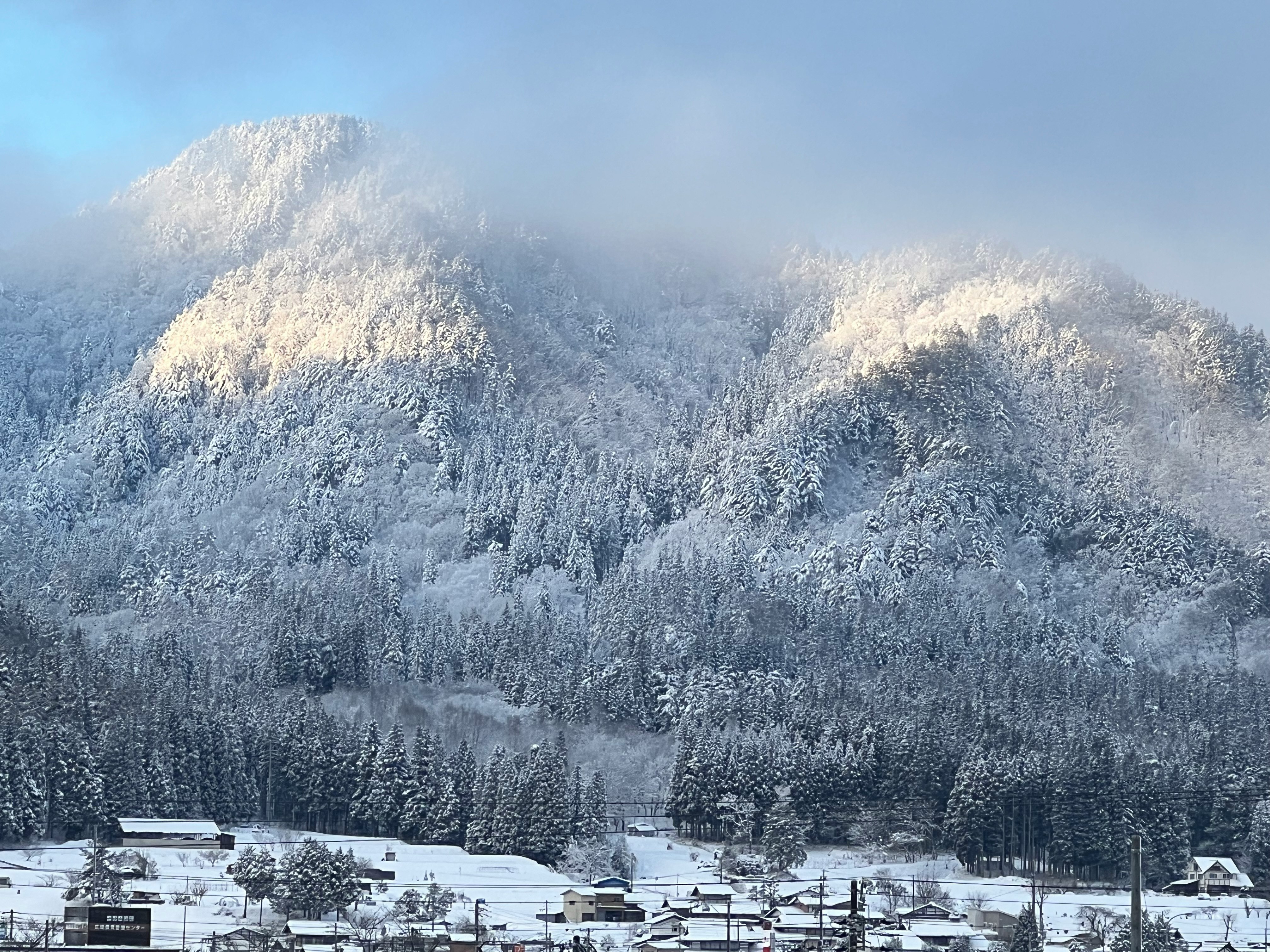 冬季风光雪山Photos | Download Royalty-Free Images & High