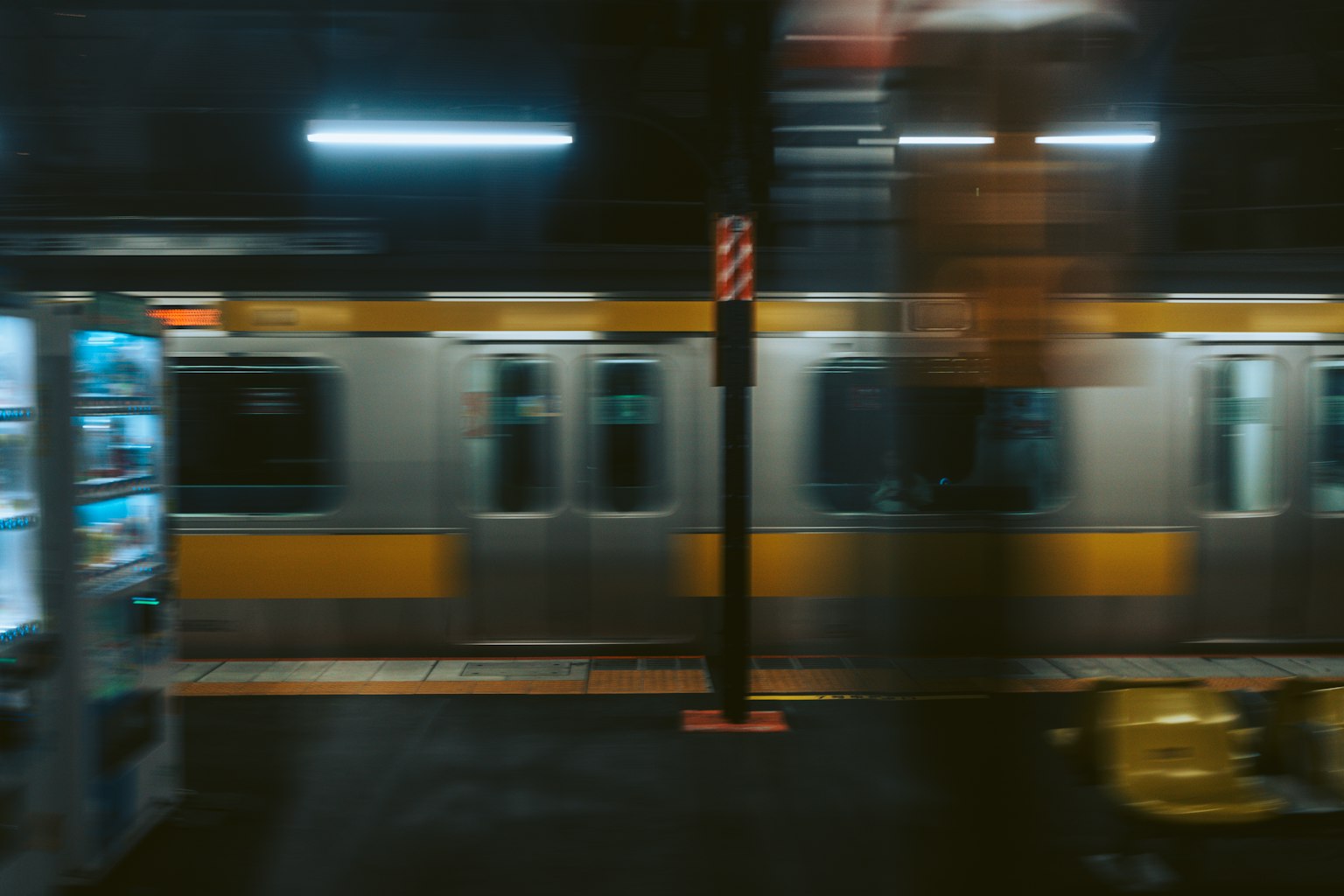 photo-8r8iB6N1Lbe1JqkfiRm4-image