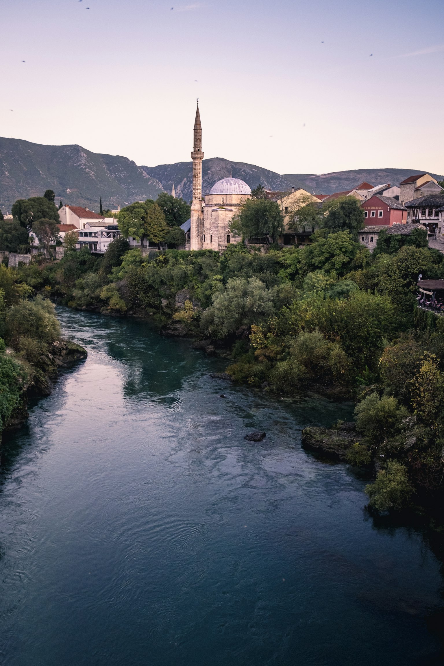 photo-9CA8XTKFXaGYWtXPDyvA-image