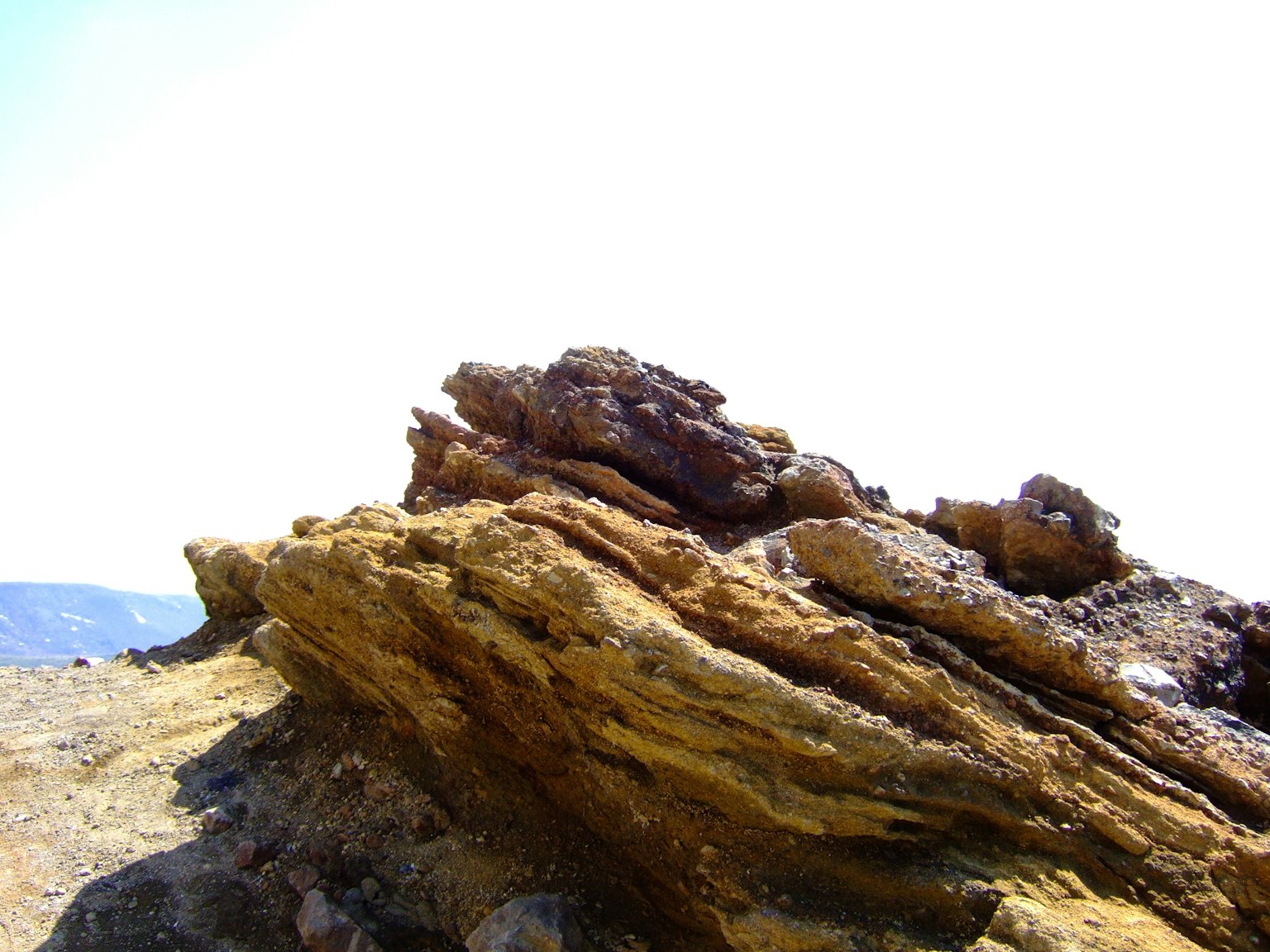 Formazione rocciosa naturale con texture e forme uniche