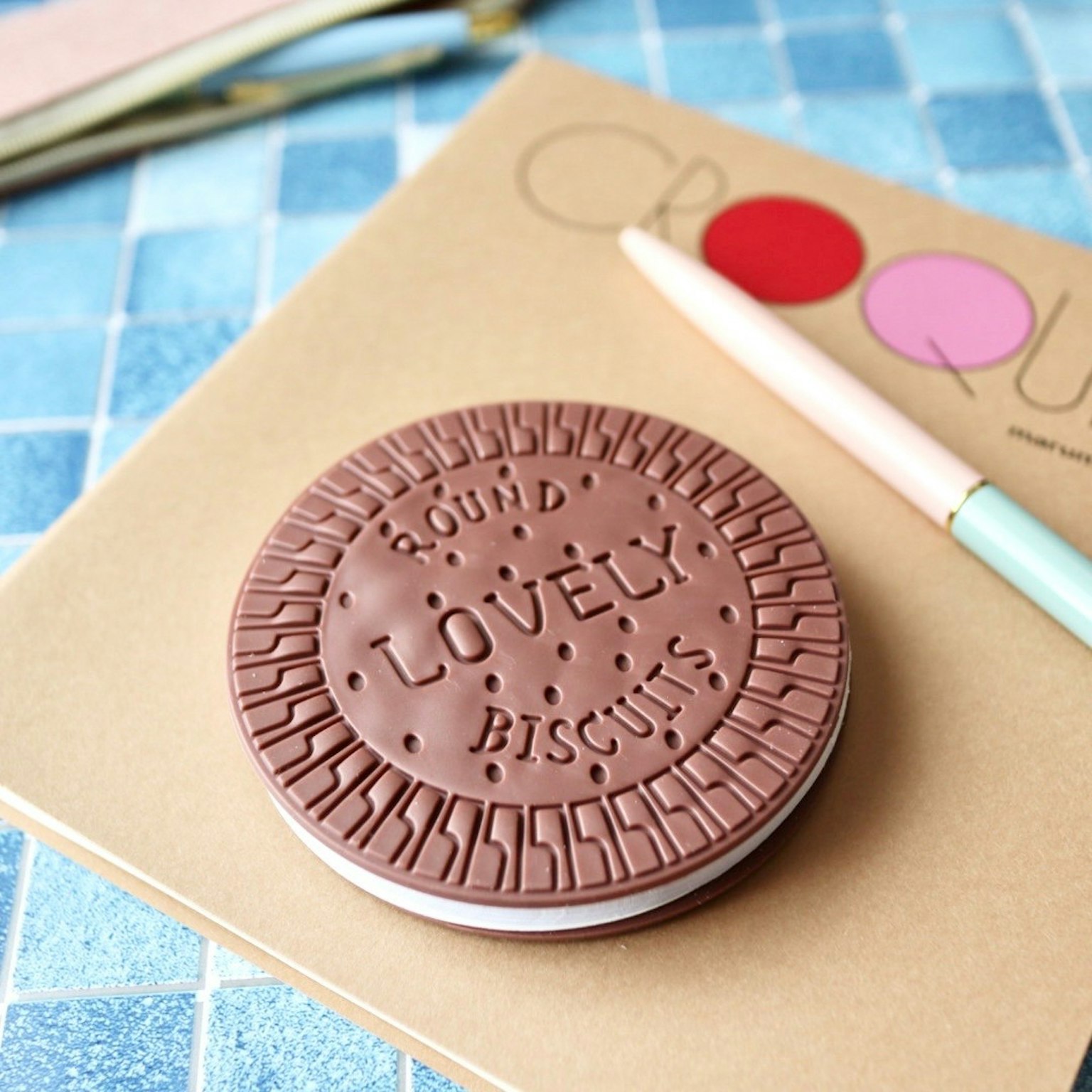 Papelería con diseño de galleta linda