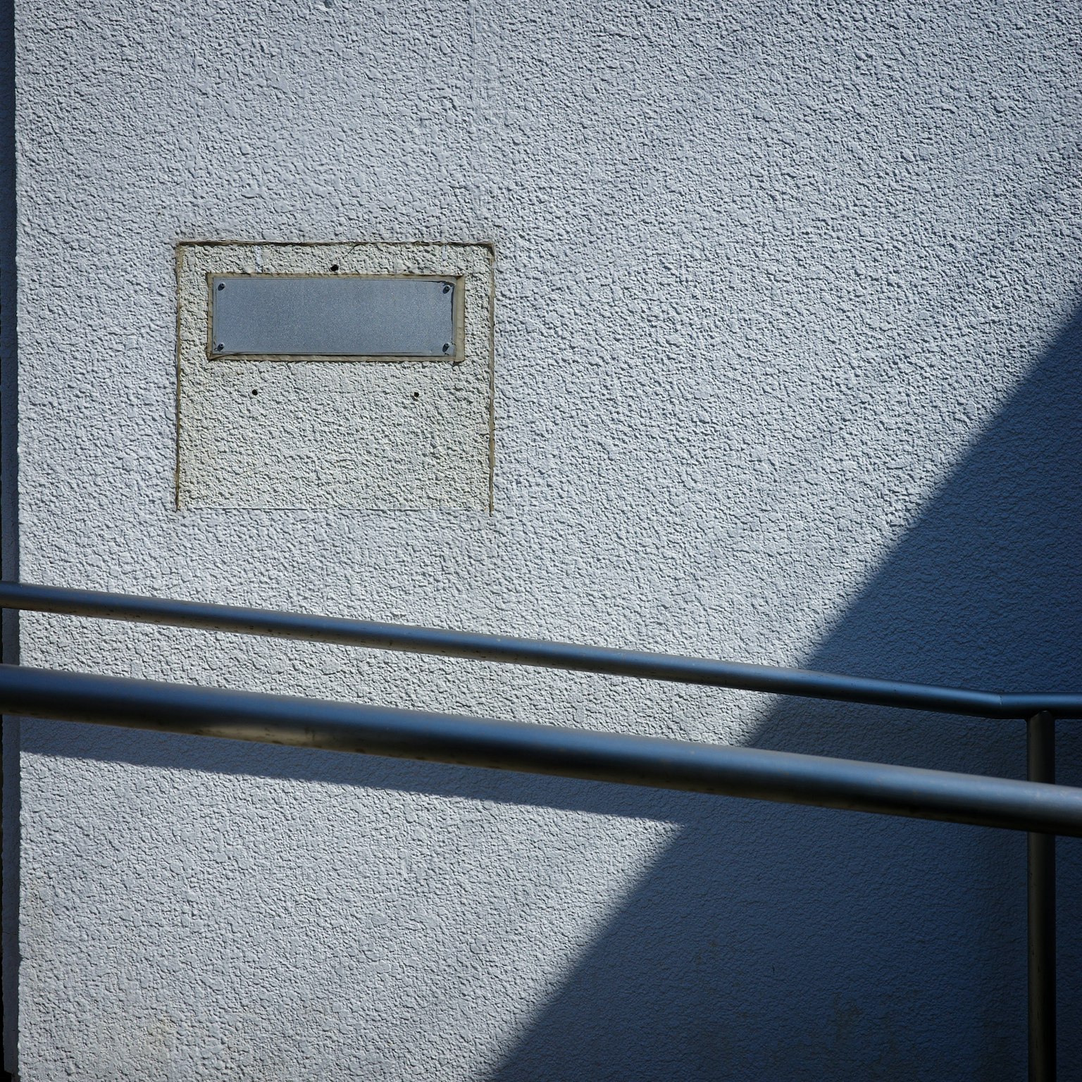 photo-Ci4RN8jucOr6TeLi7Qi1-image
