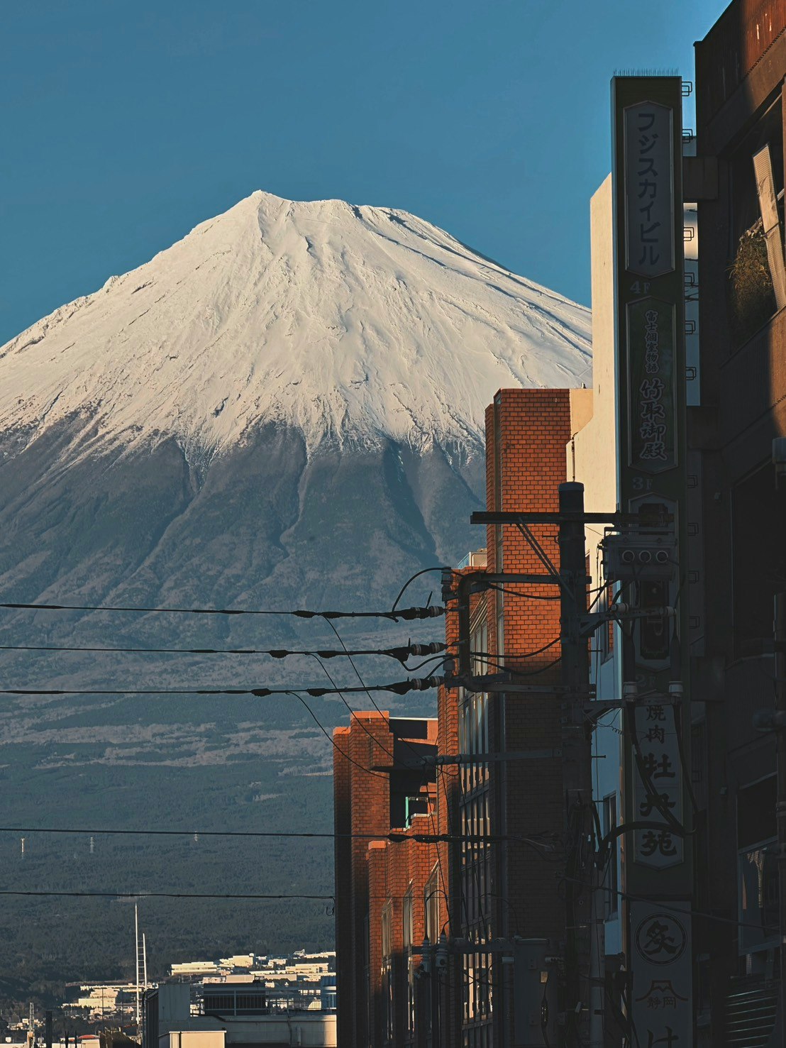 photo-CppFczIAWkxtDb07i0ED-image