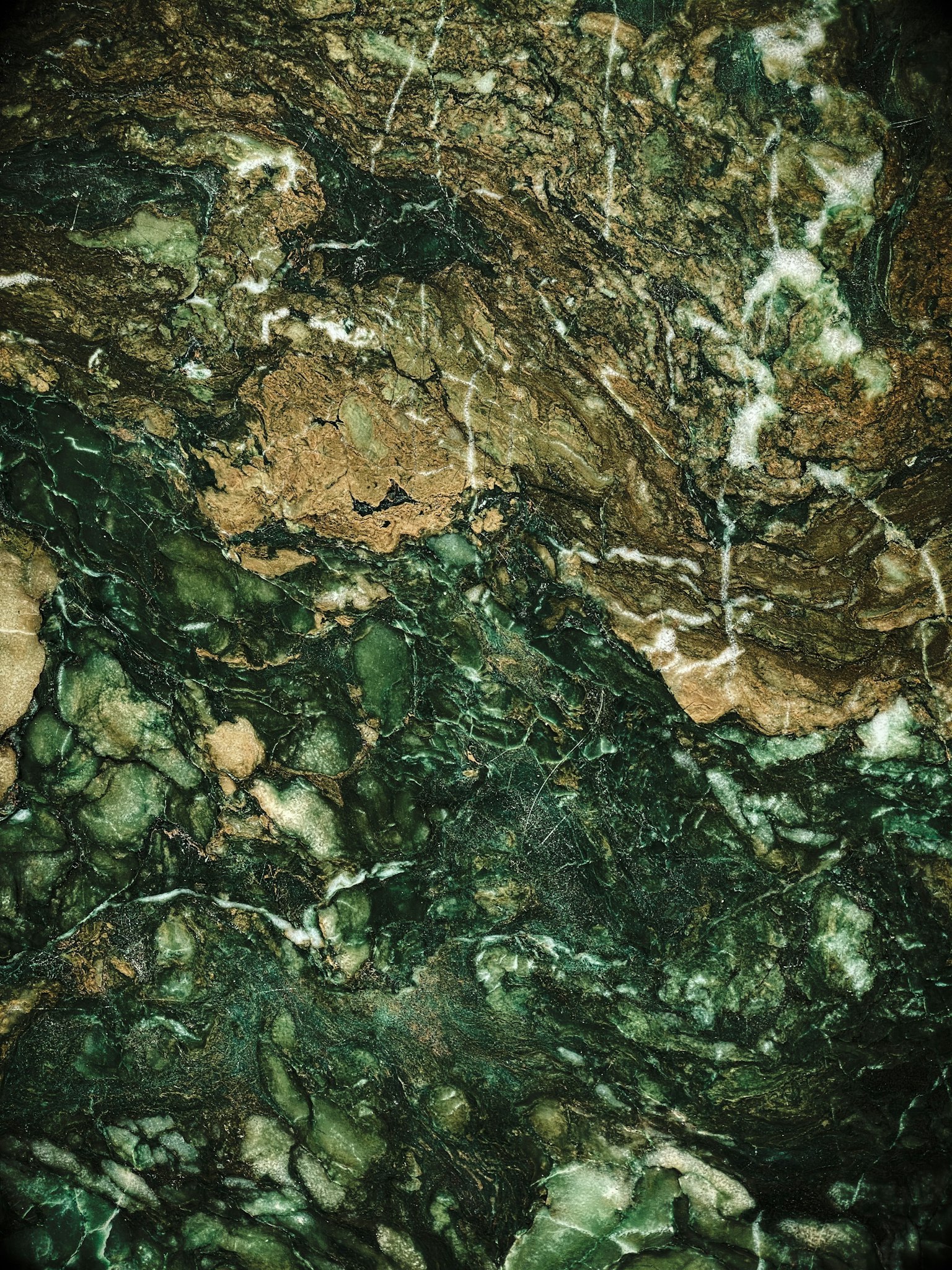 Immagine che presenta una superficie di marmo verde texturizzata