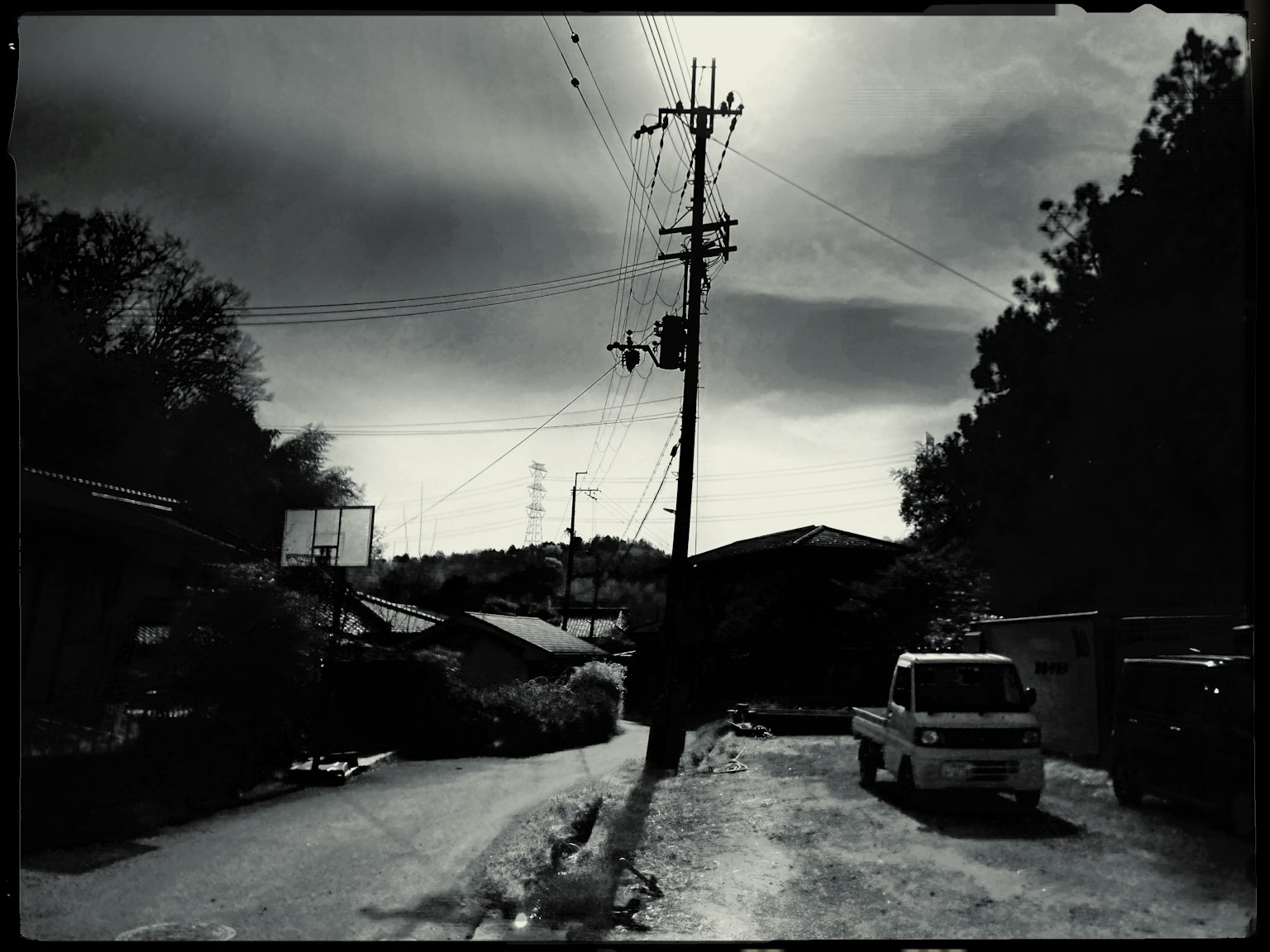 photo-DtgNRElGspzy2UECblO6-image