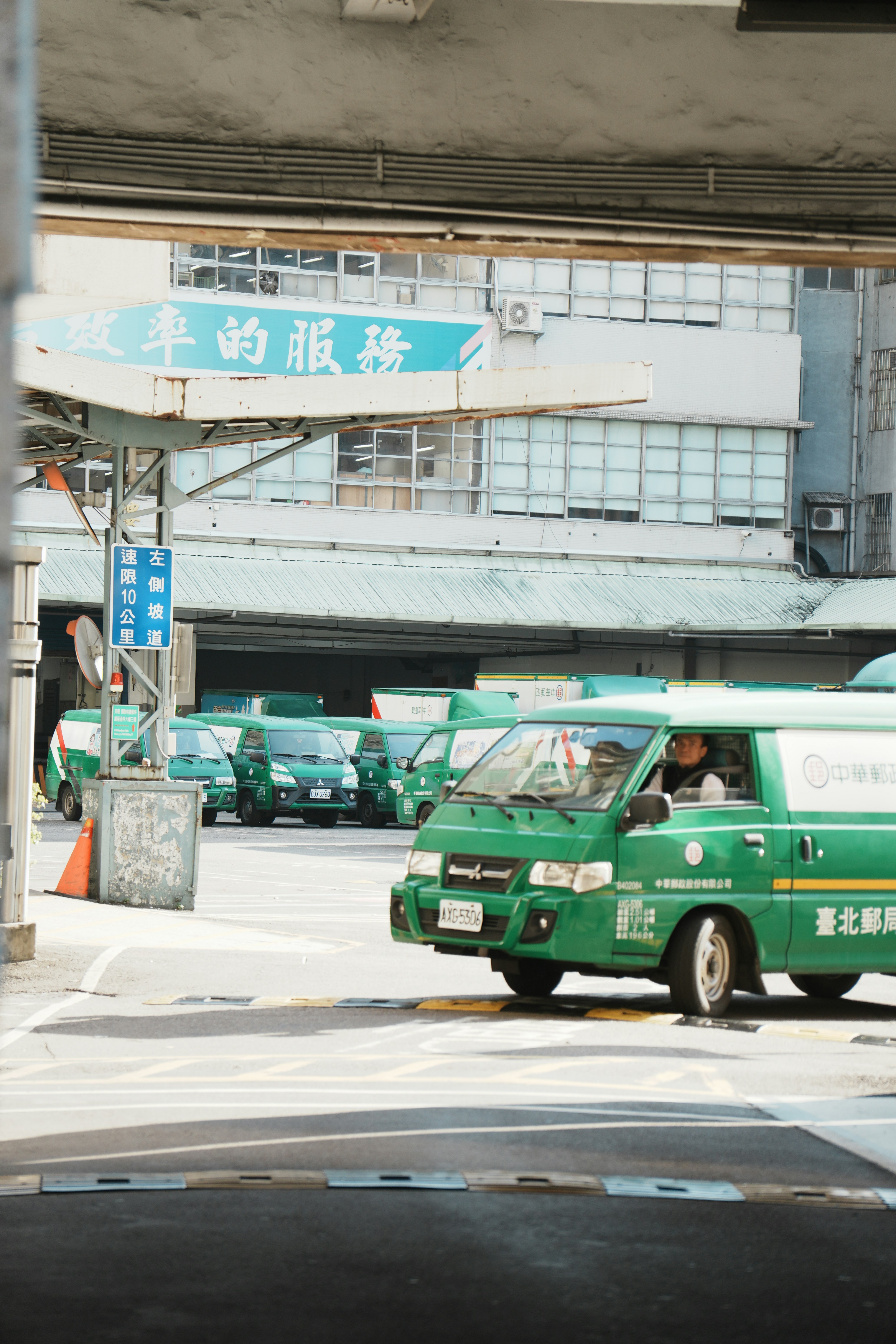 photo-E72lzp4ErTbKybcvCq9A-image