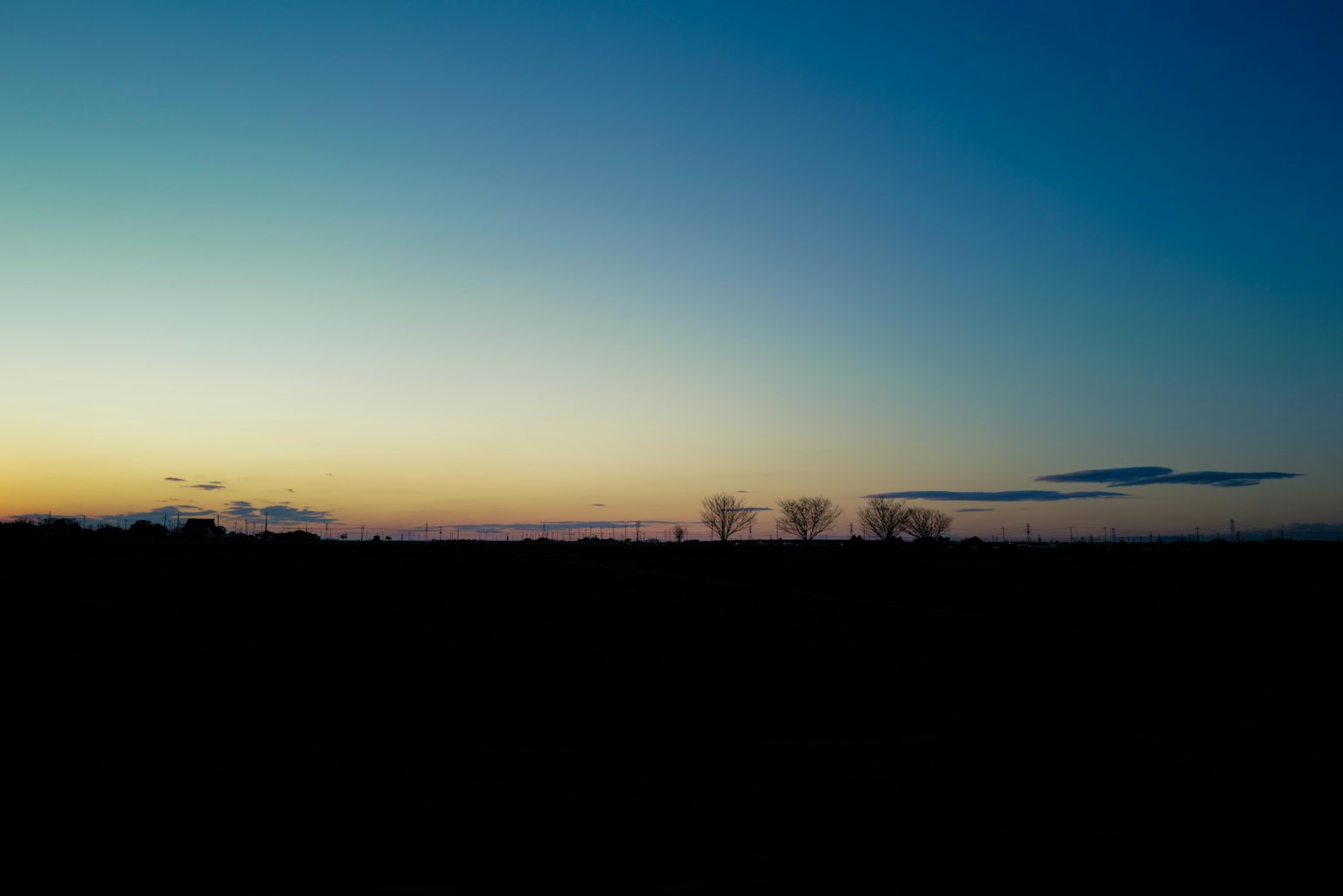Gradient of blue and orange in the twilight sky