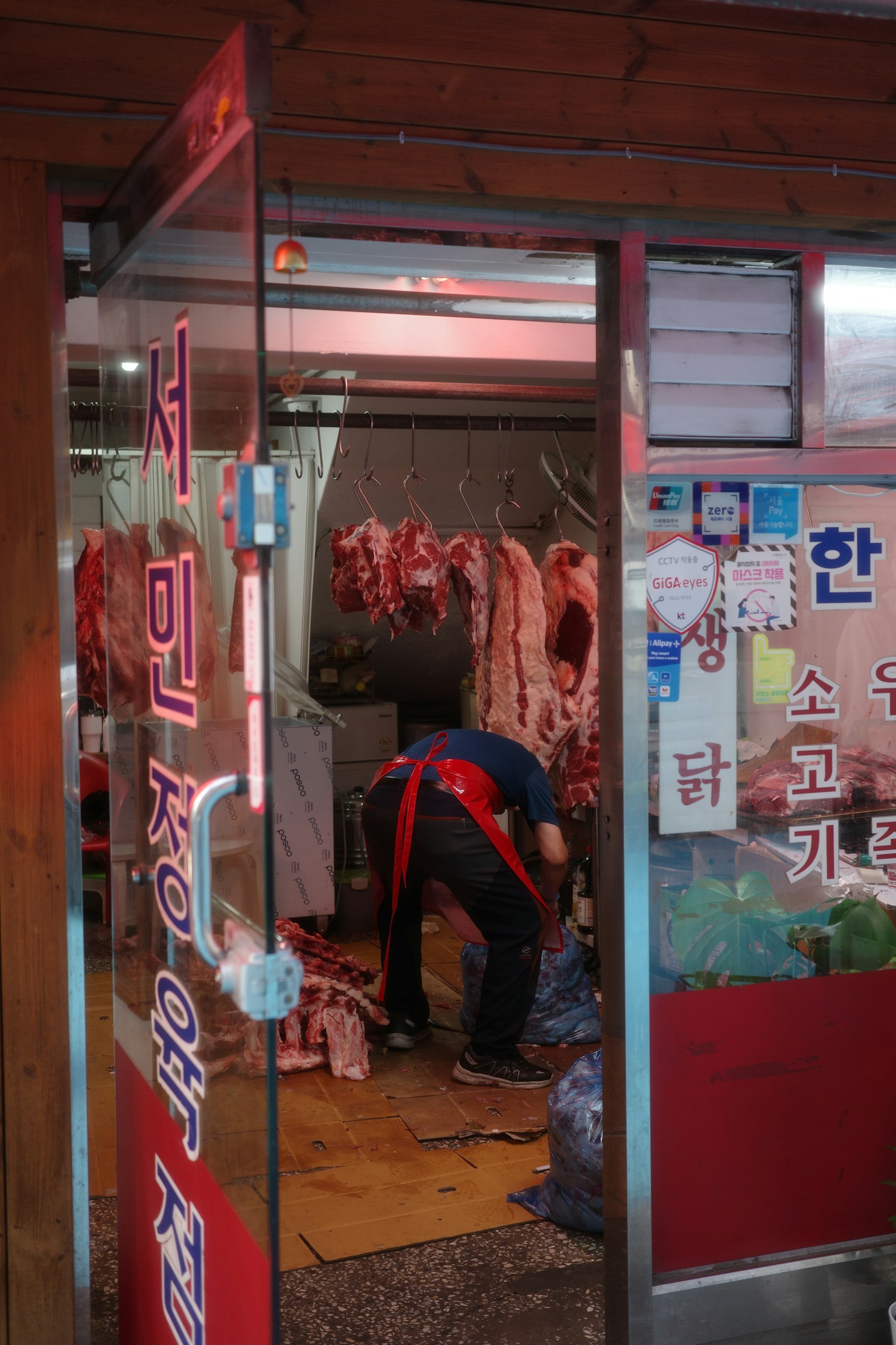 photo-ItC5QqIoupFurjTl3ysl-image