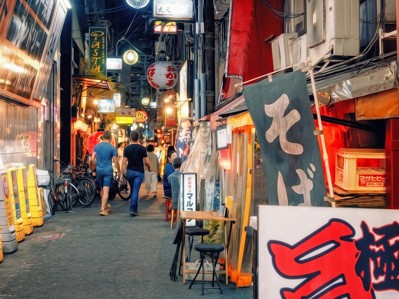 热闹的夜街与餐馆招牌和行人