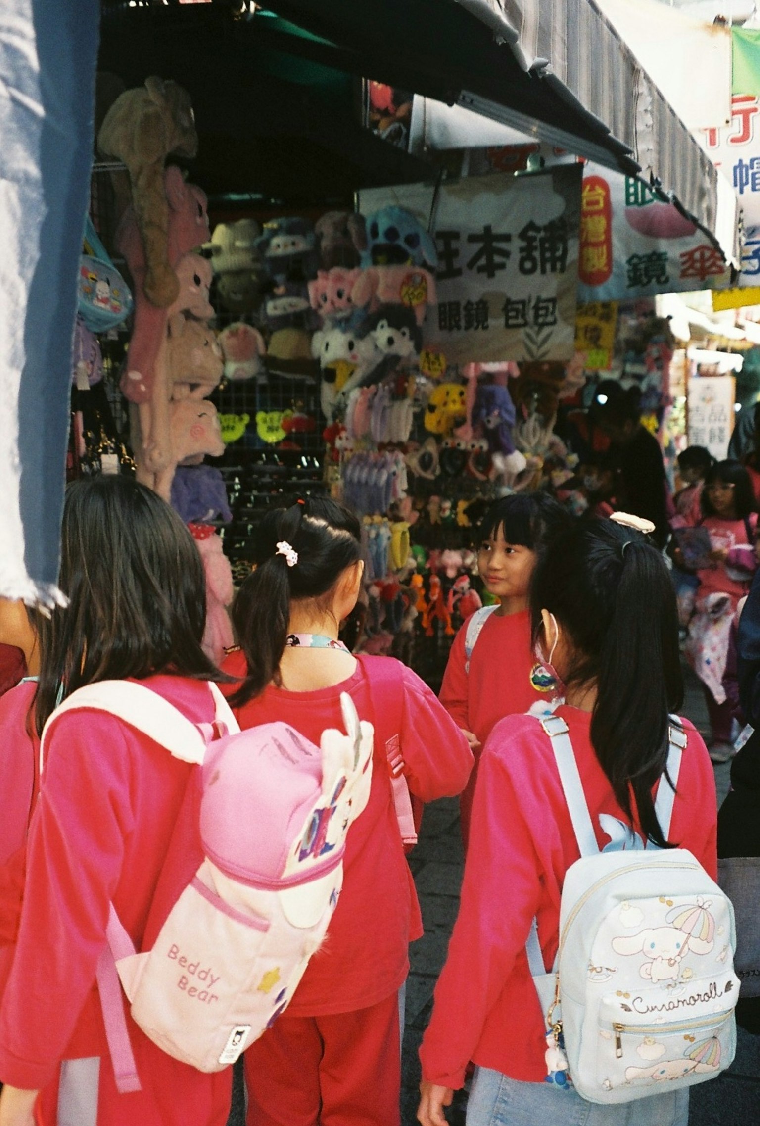 photo-LnspfQu6oKktFGW9Uxh5-image