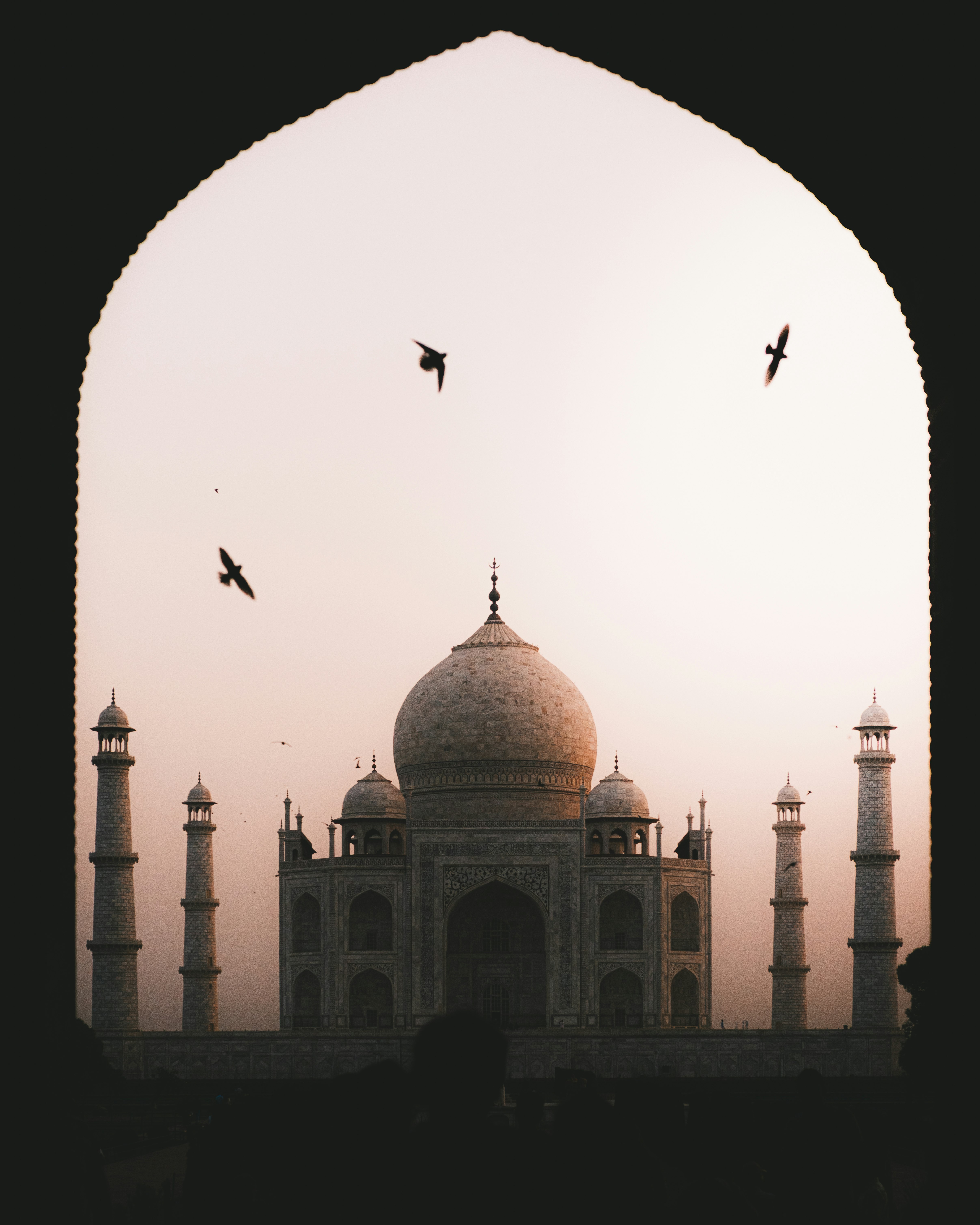 photo-NDB0EEe0vAZwtiapdiF9-image