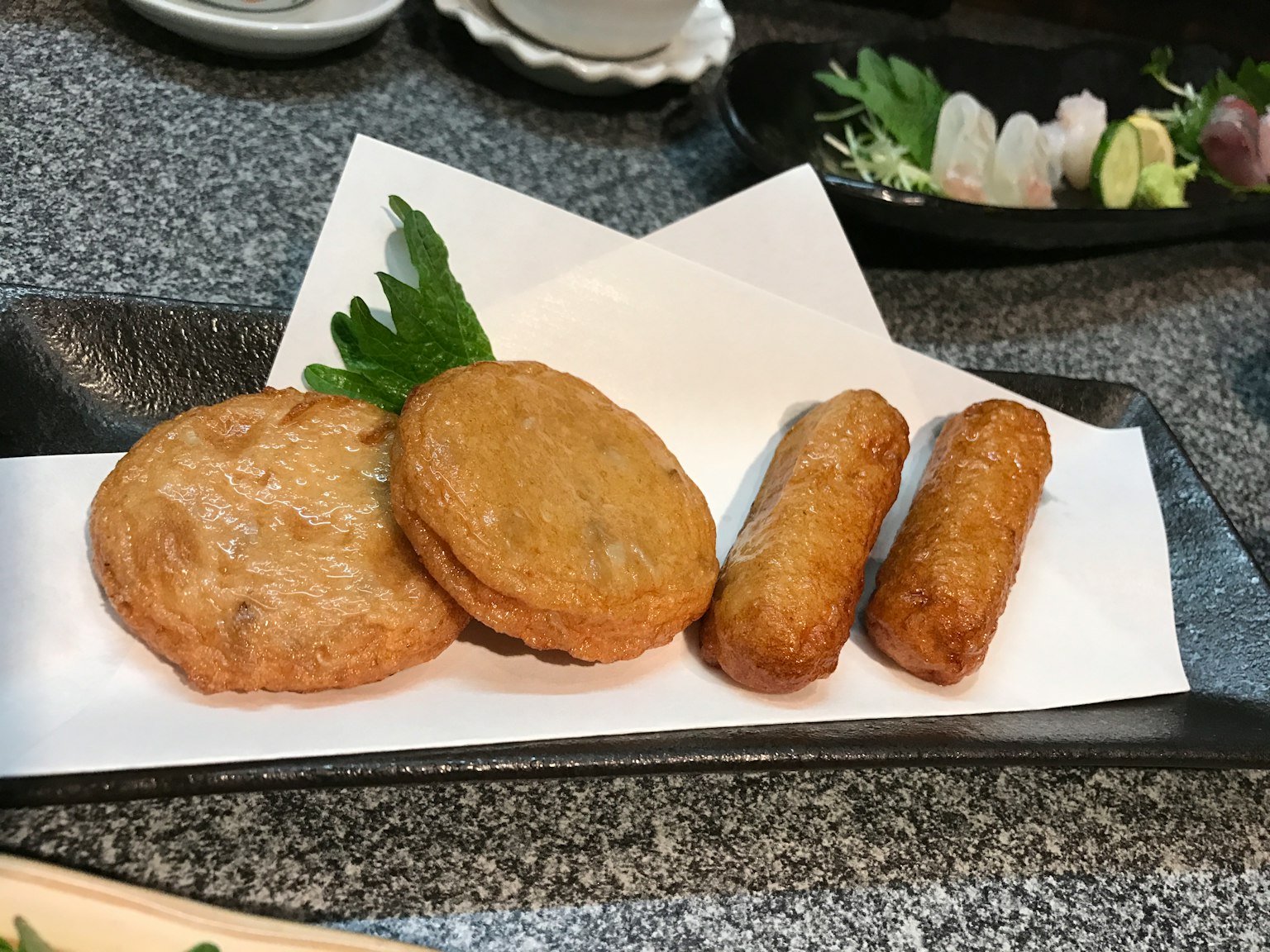 炸物盘子包括圆形和长形