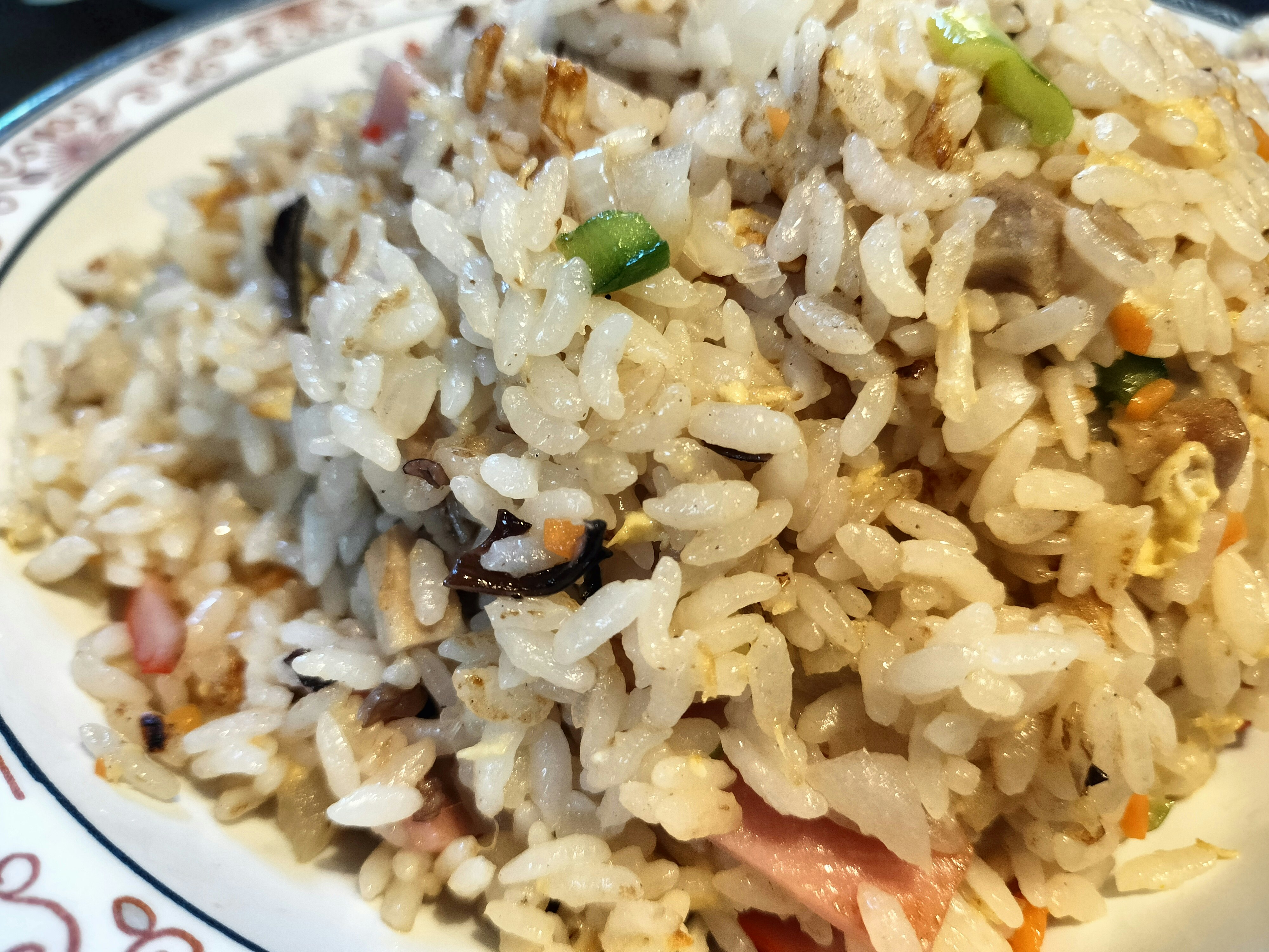具だくさんの炒飯