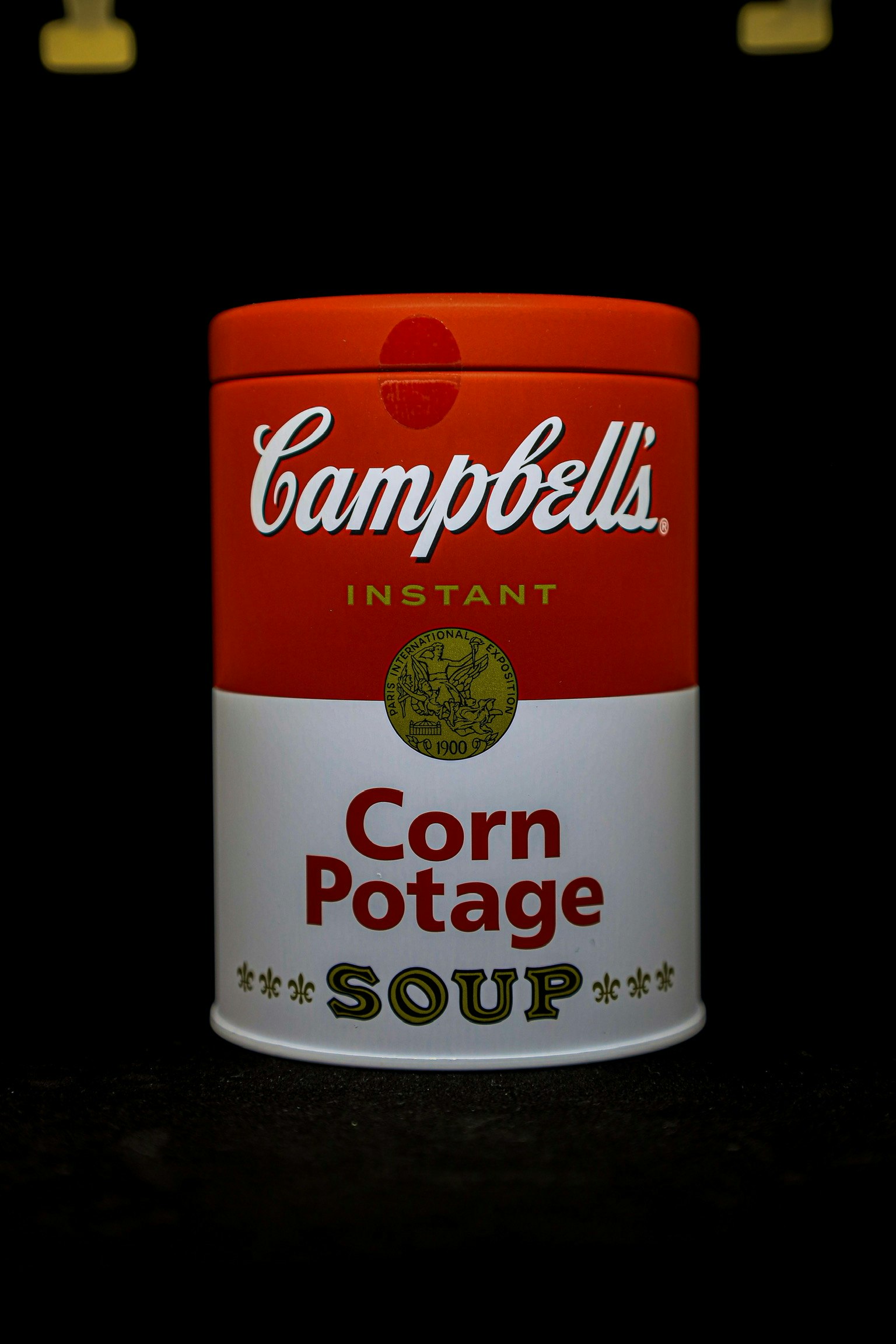 Kaleng sup potage jagung instan Campbell