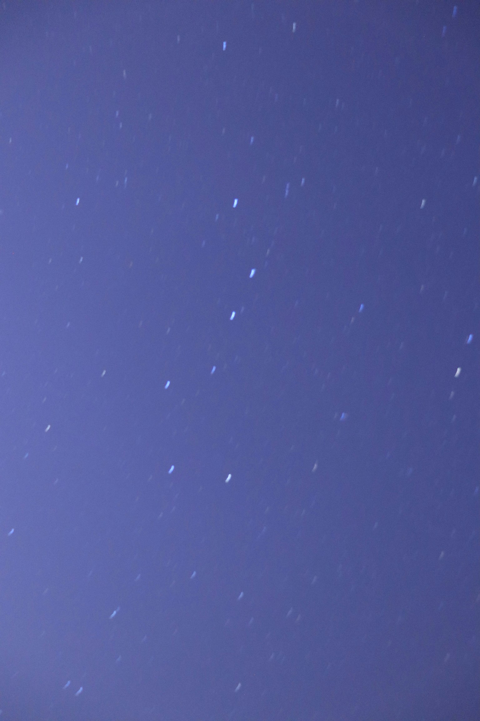 夜空中闪烁的星星群