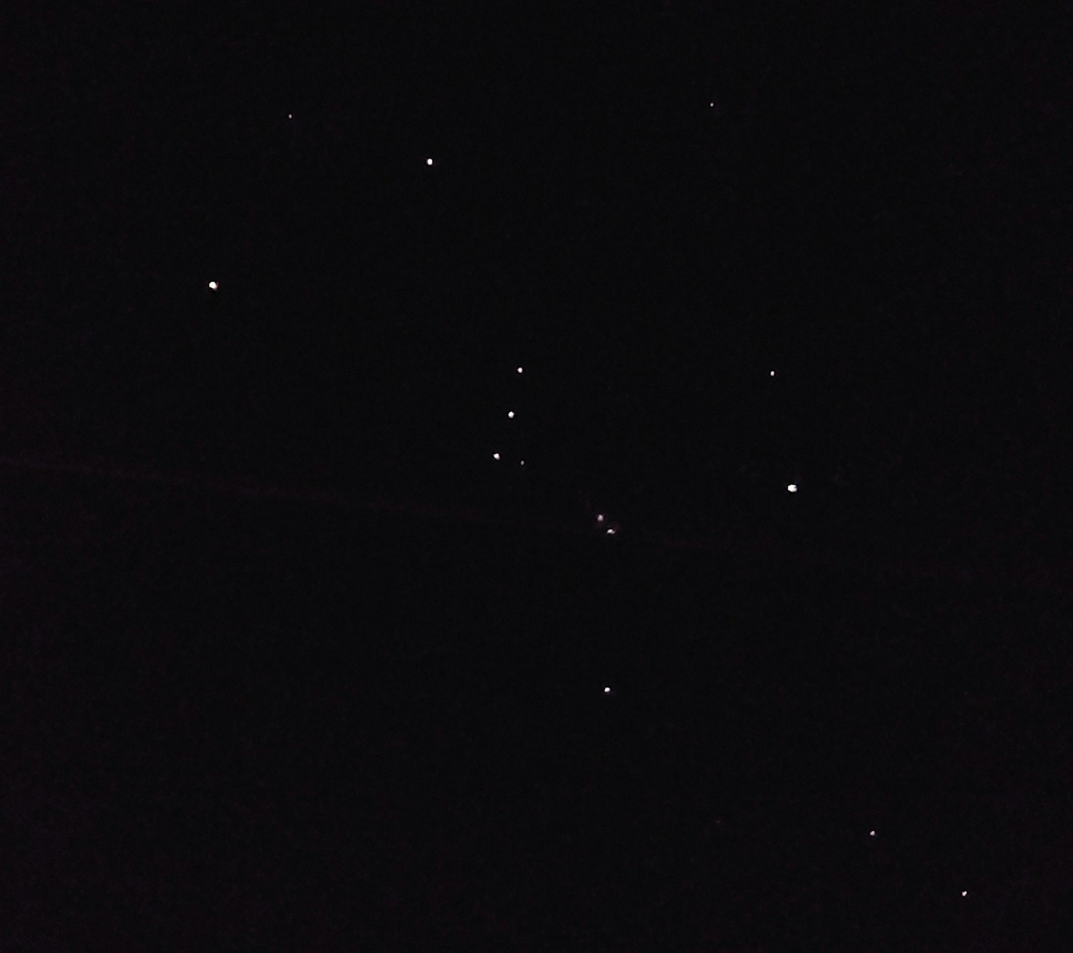 星星點綴的夜空