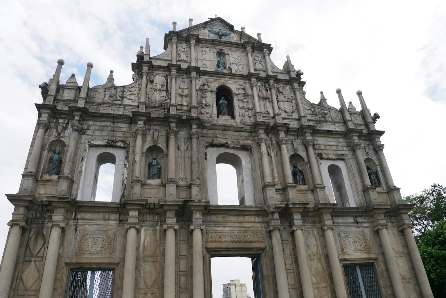 Große Fassade der Ruinen der Kathedrale von St. Paul in Macao