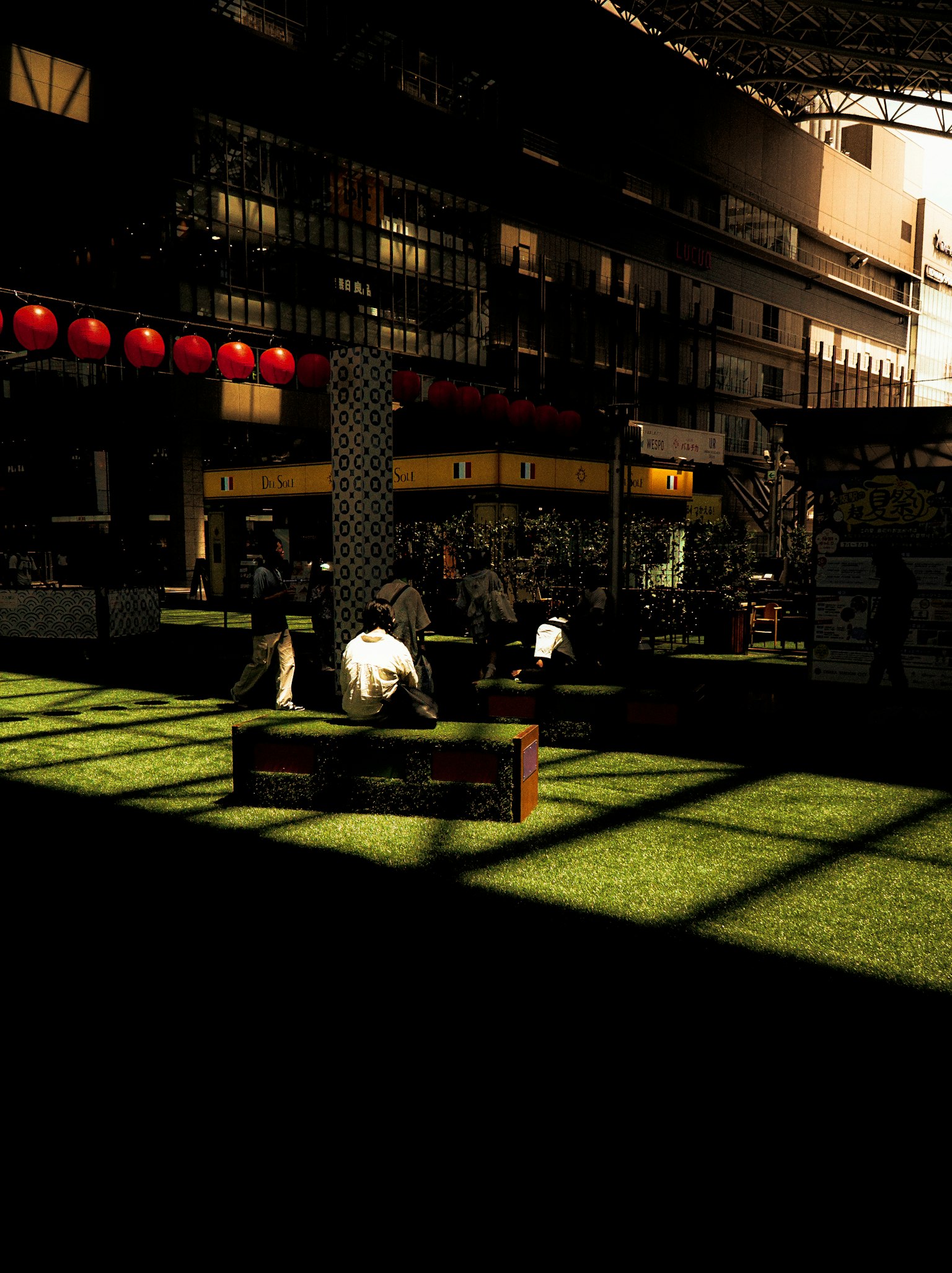 photo-TdmH1wuARKuhX6vykn3d-image
