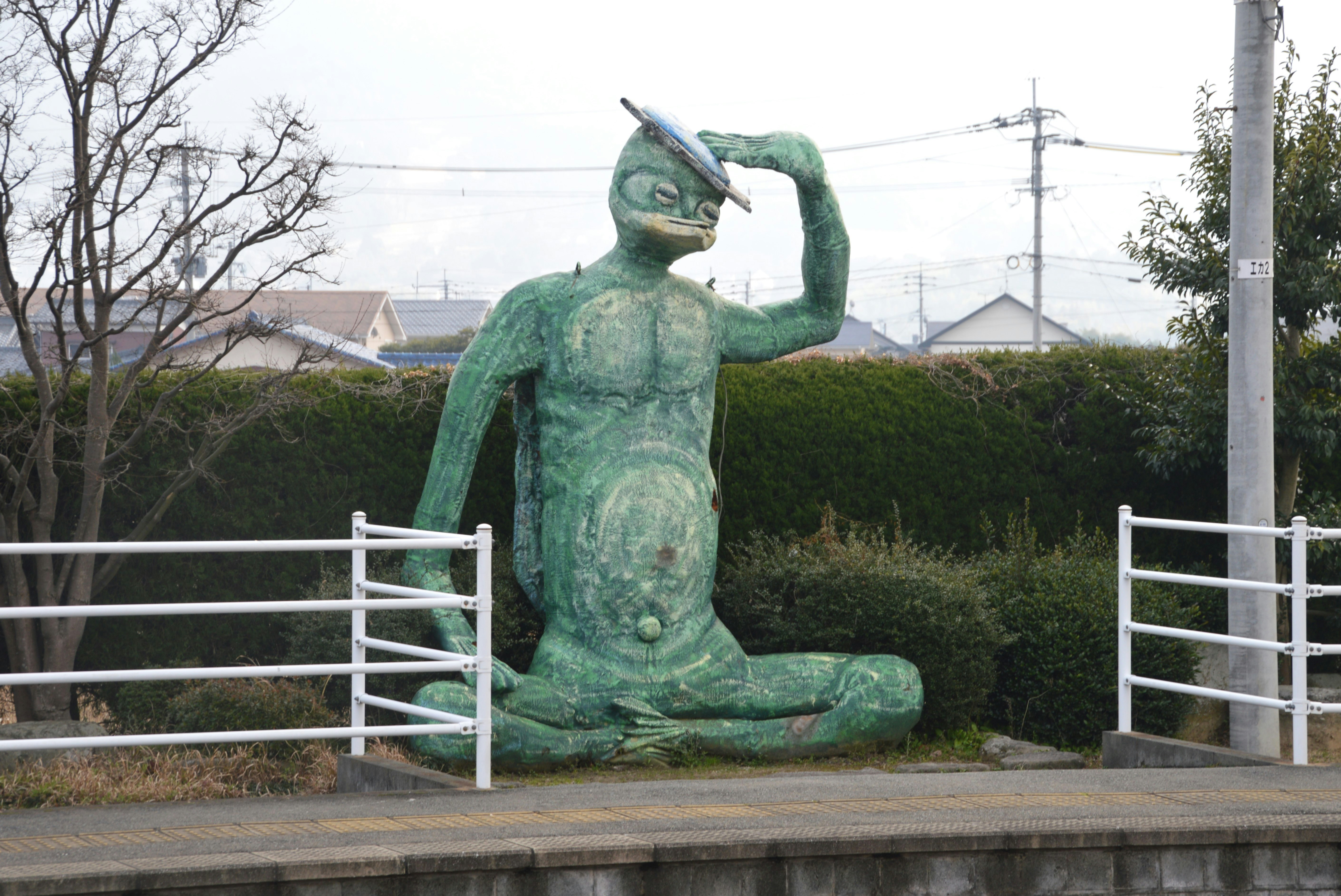 久留米市のJR田主丸駅前にあるカッパ像