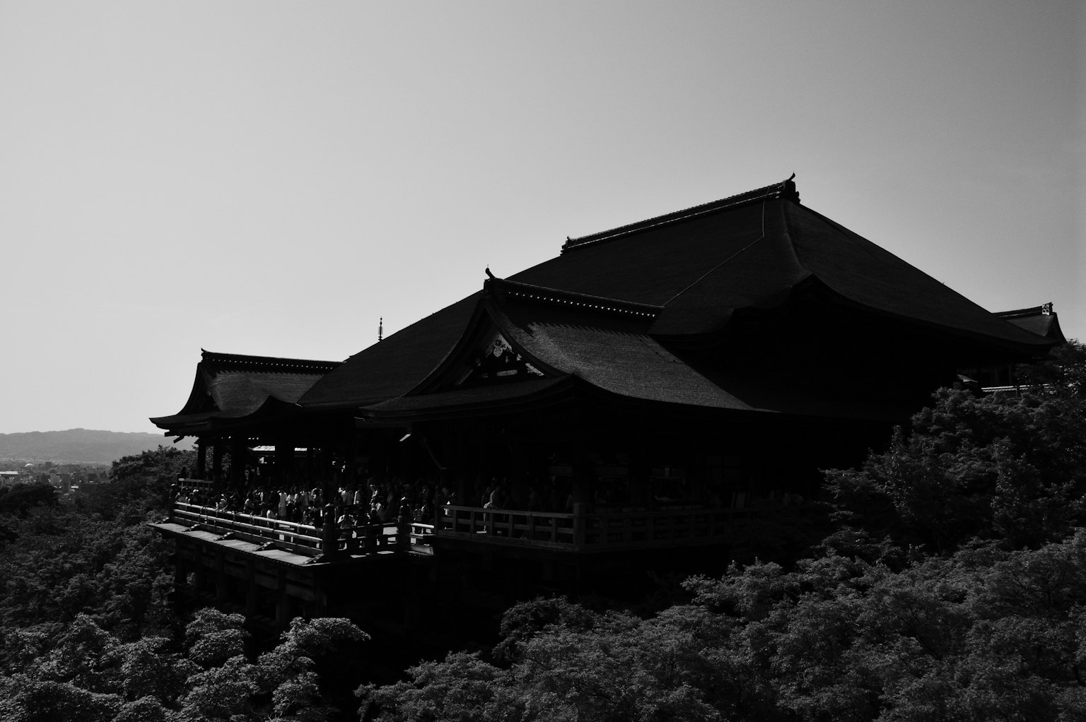 기요미즈데라의 전통 건축과 아름다운 경치