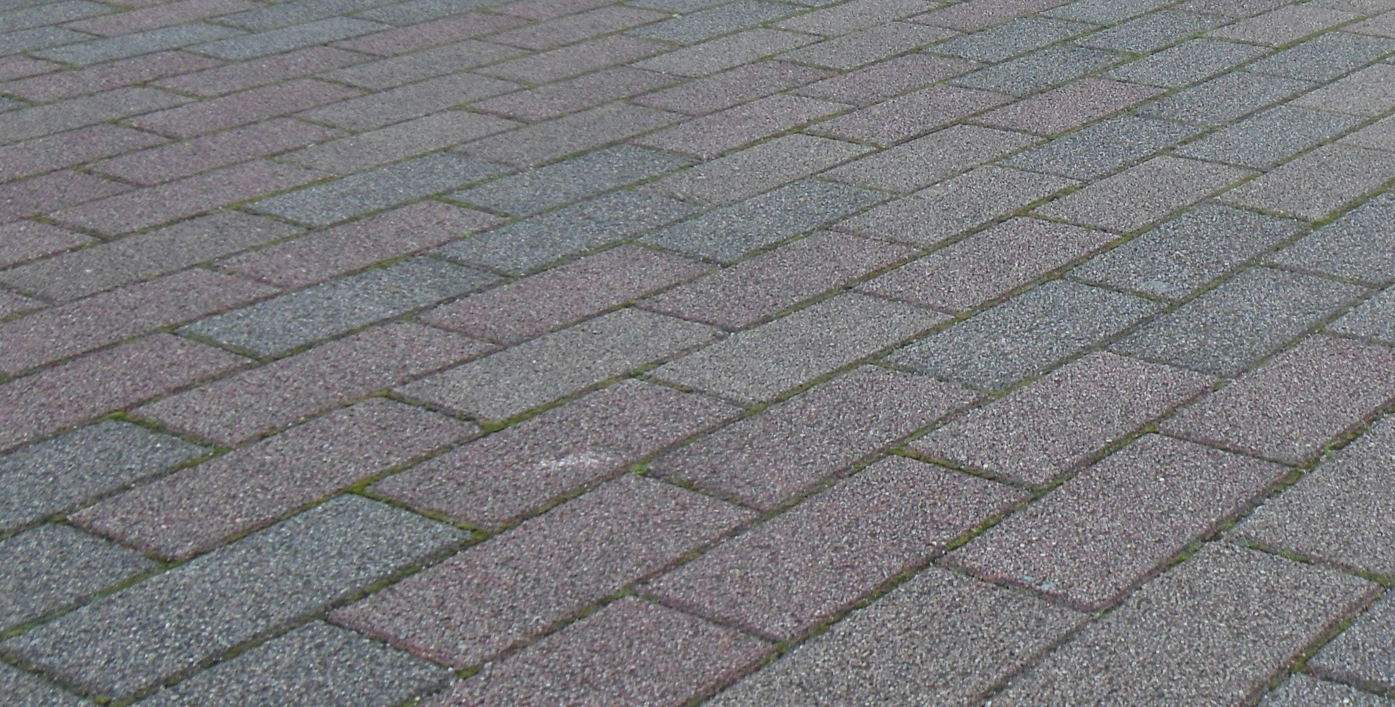 brick-pattern pavement blocks surface