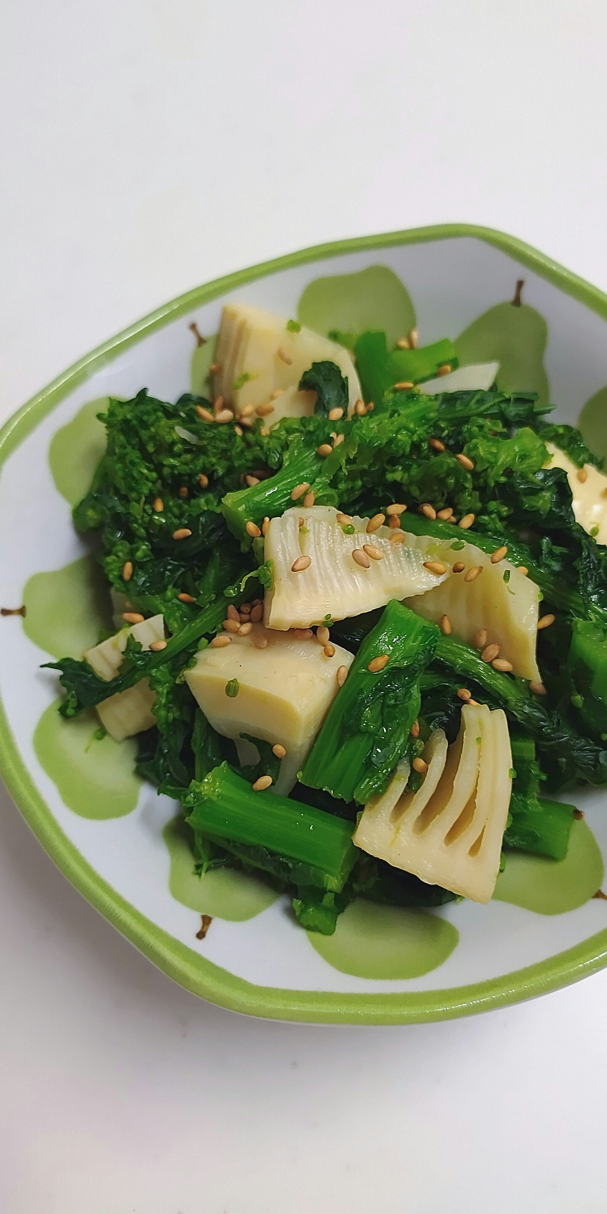 plate of nanohana and bamboo shoot ohitashi