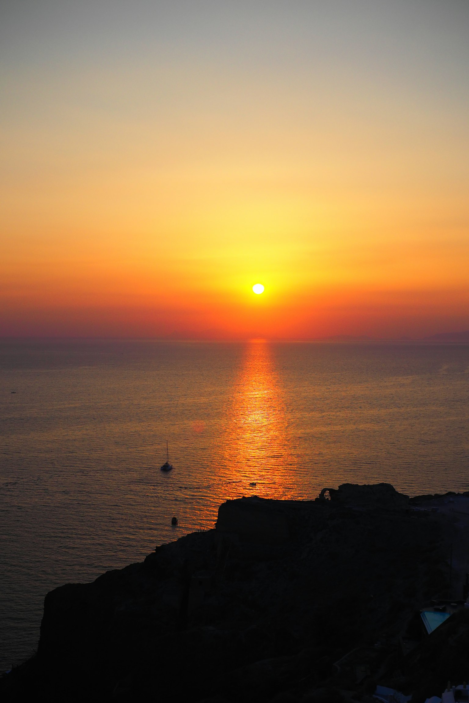 Magnifique paysage du coucher de soleil sur la mer