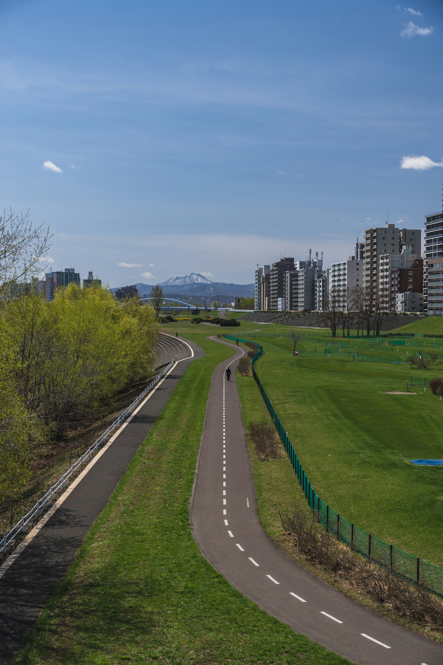photo-YbLC651q3JtZxk5fZLUK-image