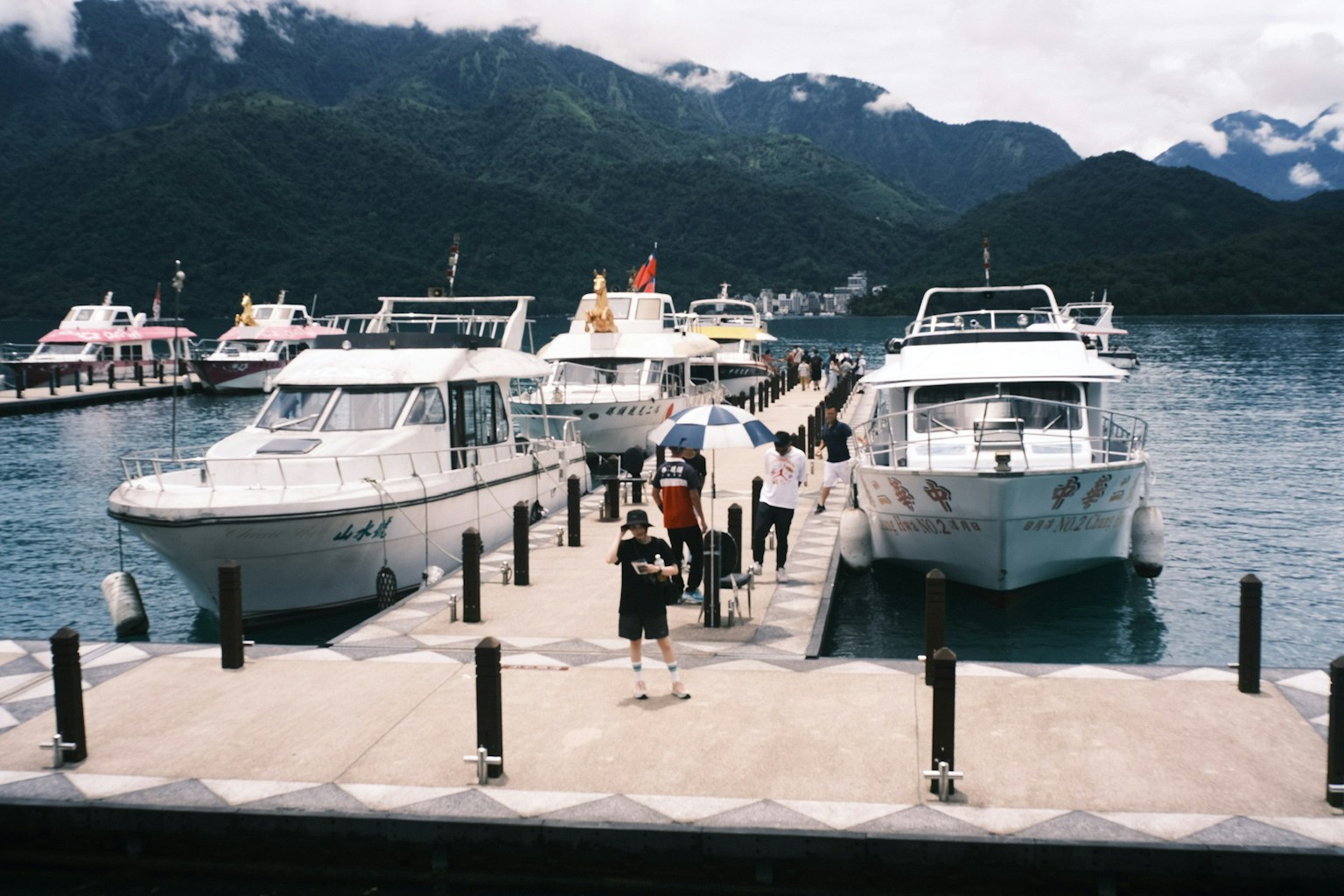 photo-aI2ZGXSWBs4rJq0hCzW0-image