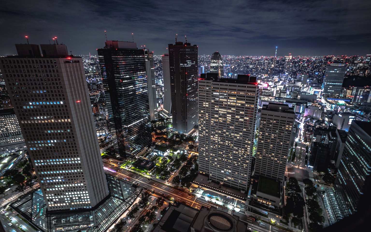 東京夜景 高樓大廈與城市燈光