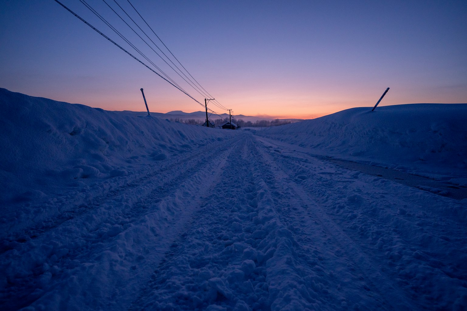 photo-d8nnxqxvtVMG2uVPmNhV-image