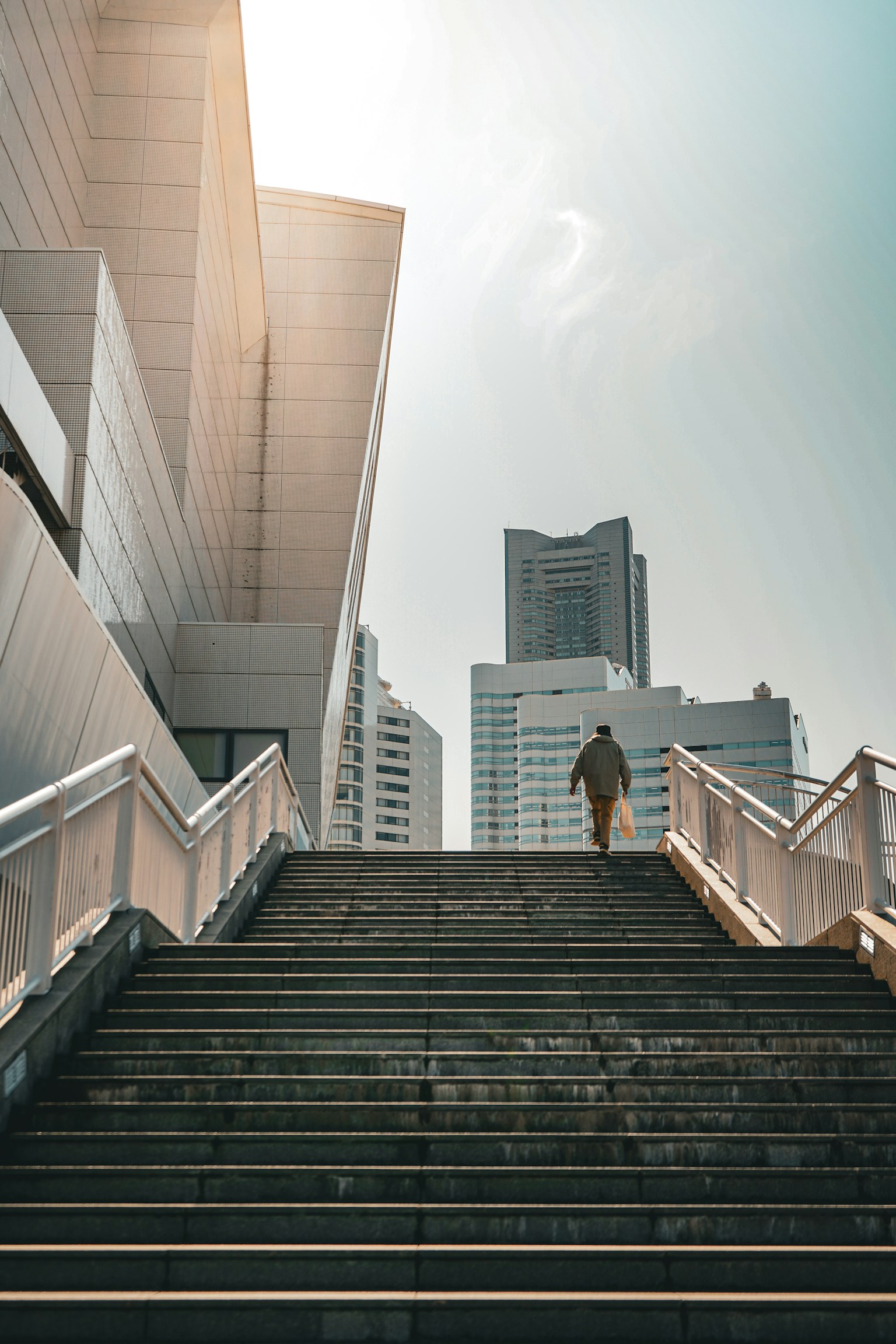 photo-e1oyEcaKK245b6tgMu5l-image