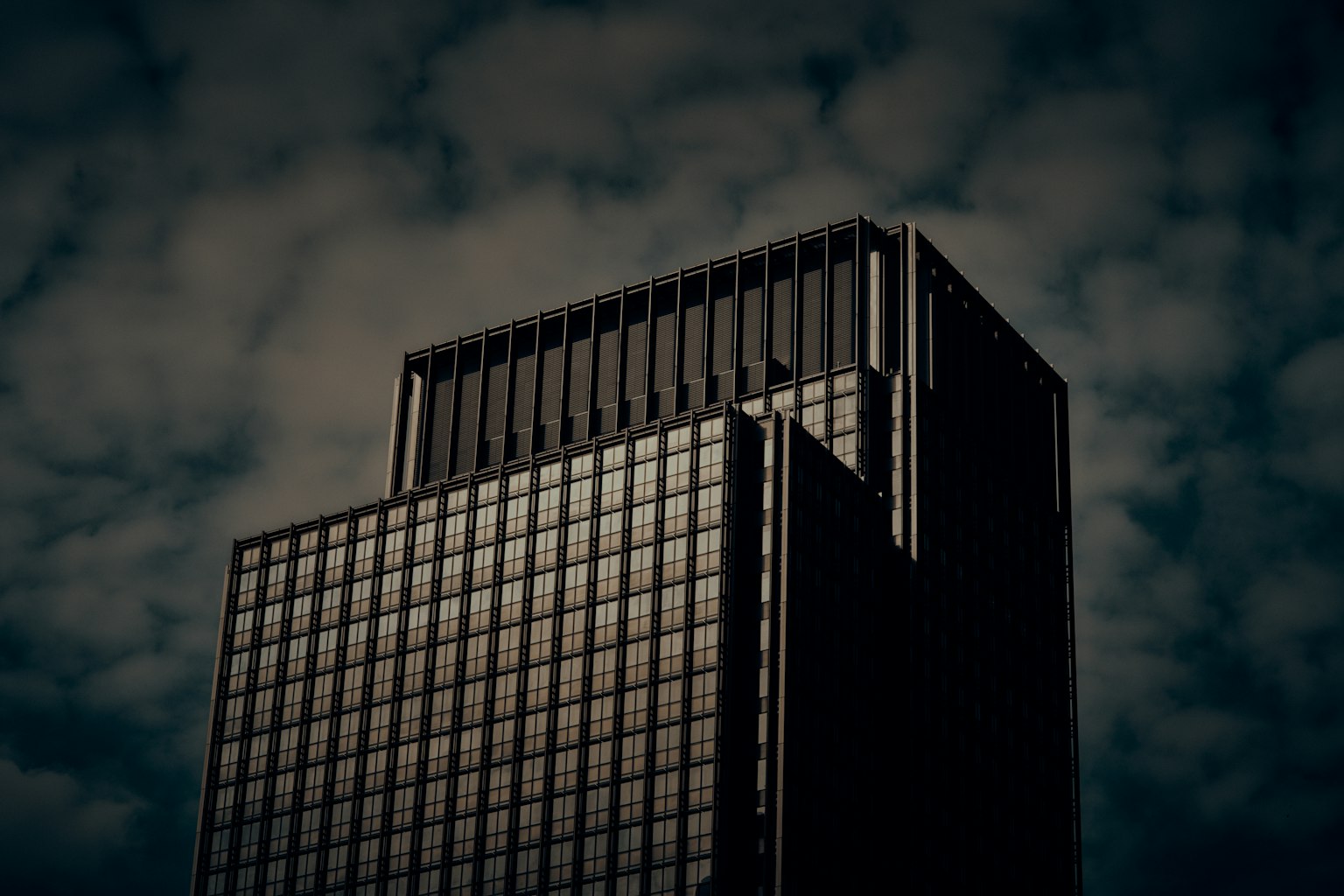 photo-fmAeDP2Hxbx0IgA4dMjL-image