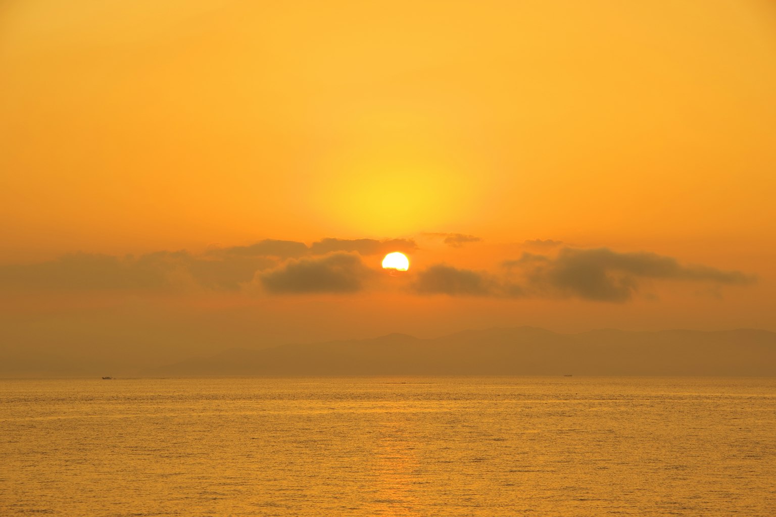 Beautiful orange sunset over the ocean