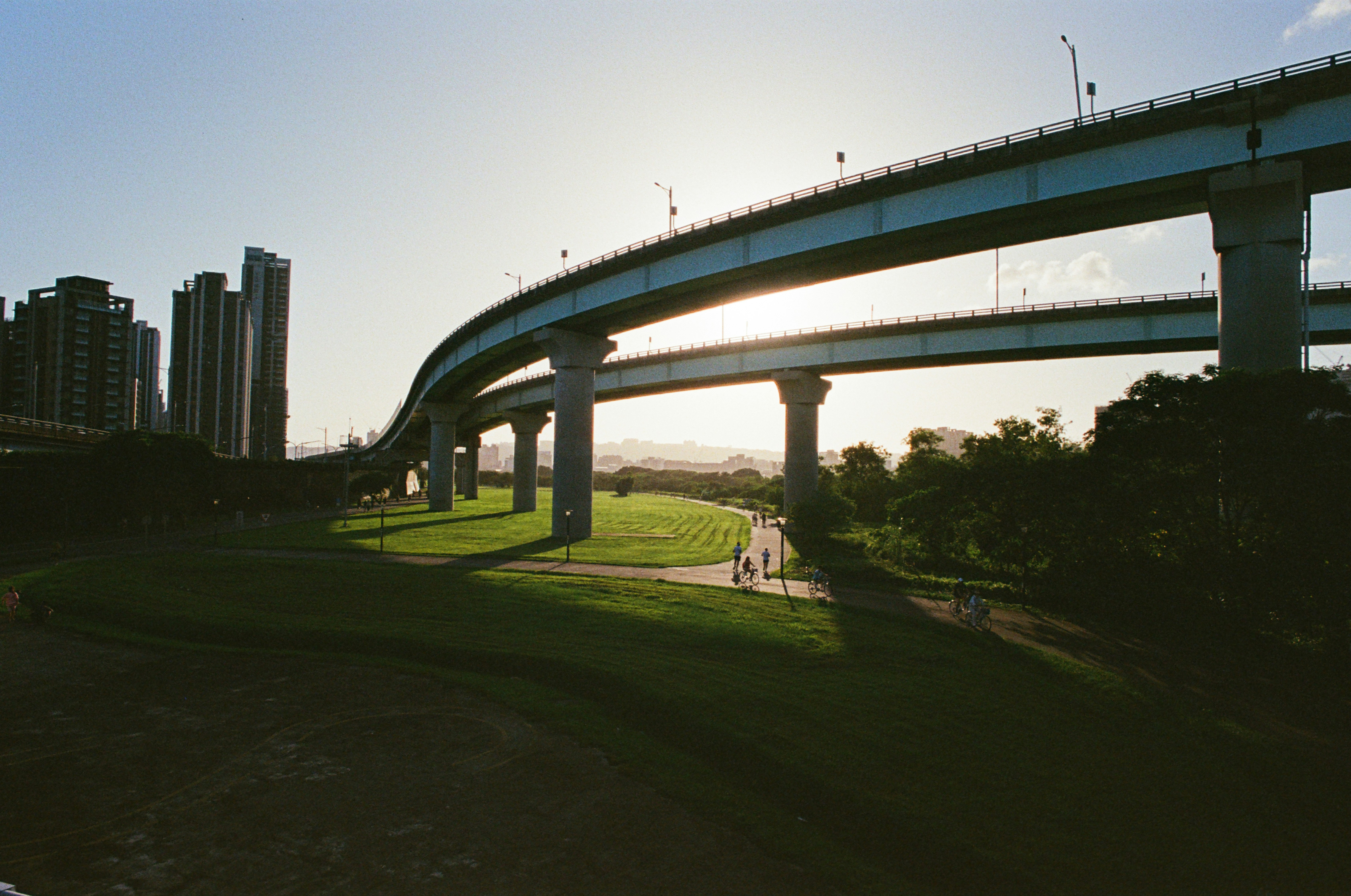 photo-g3y4CsPqq4X0AFWdvo6B-image