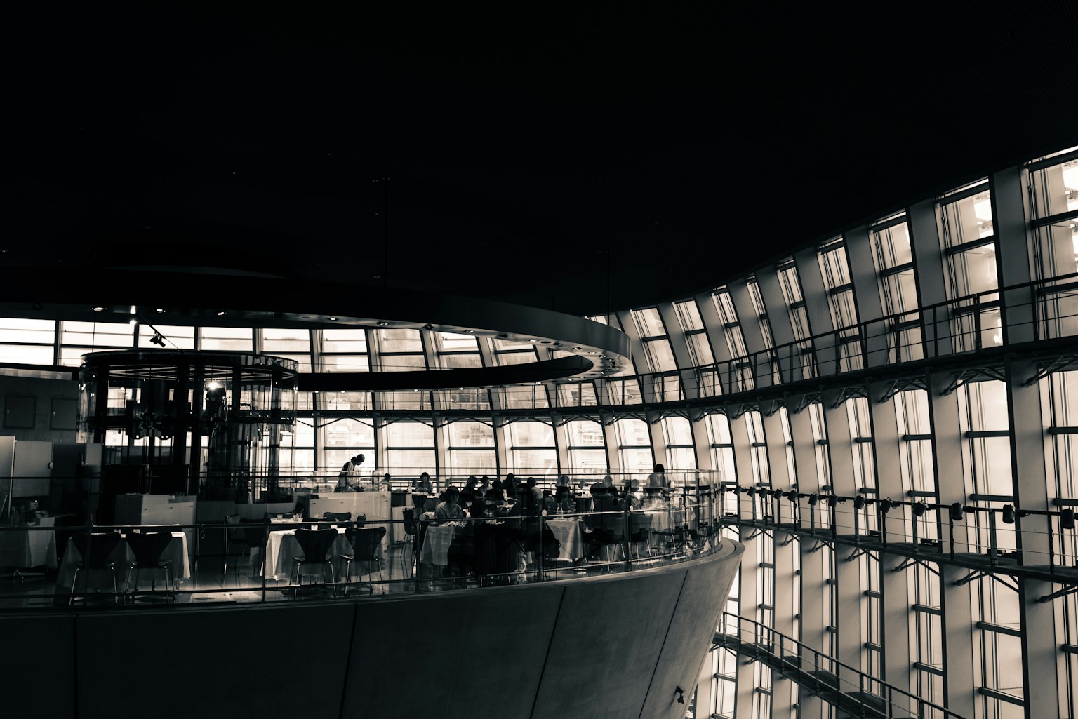 photo-gKwgdZpFGvugxPtSxSF0-image