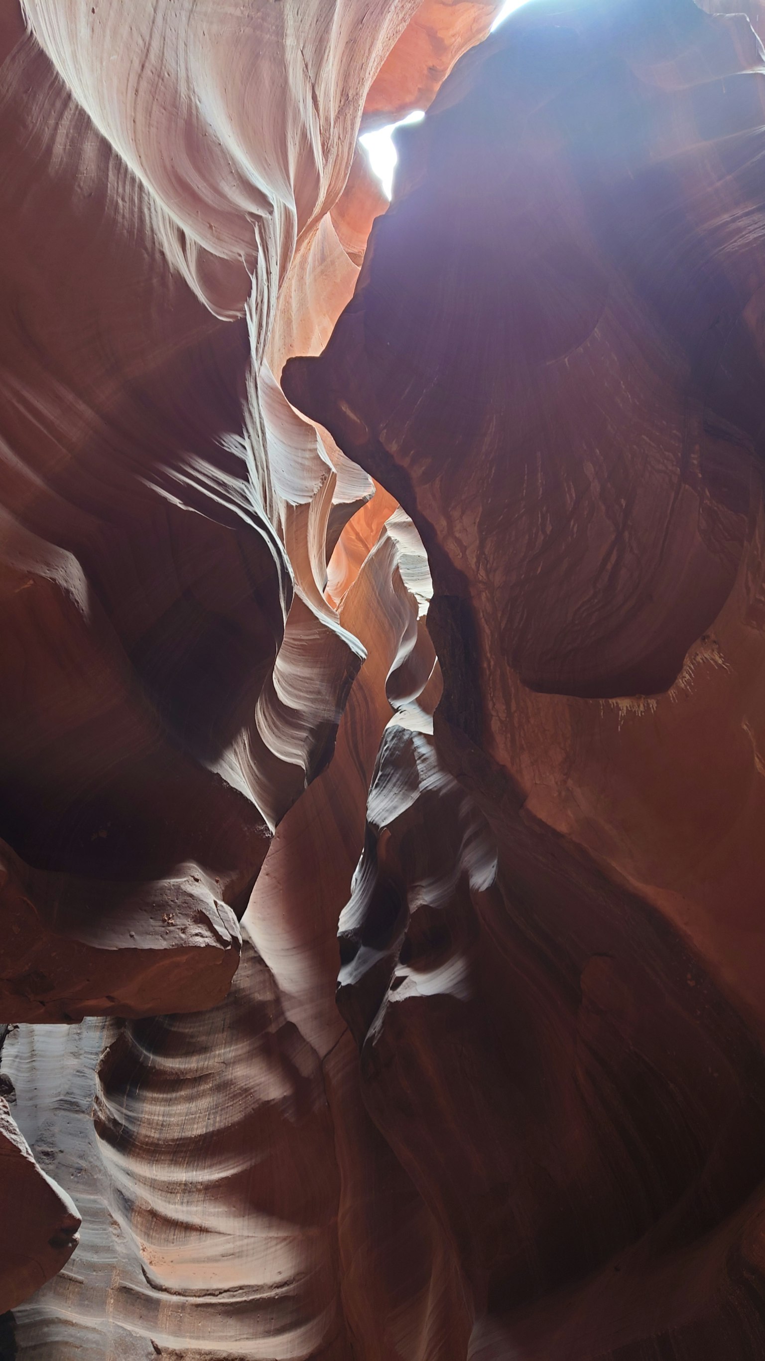 Hermosas luces y sombras en el Cañón Antílope
