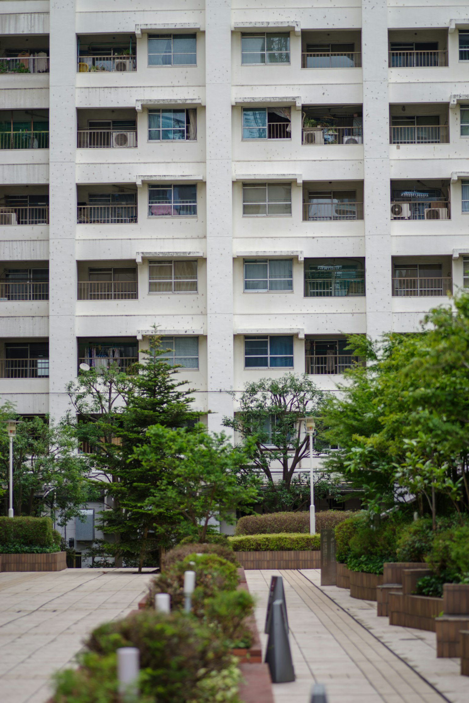 高樓公寓建築的外觀與綠化