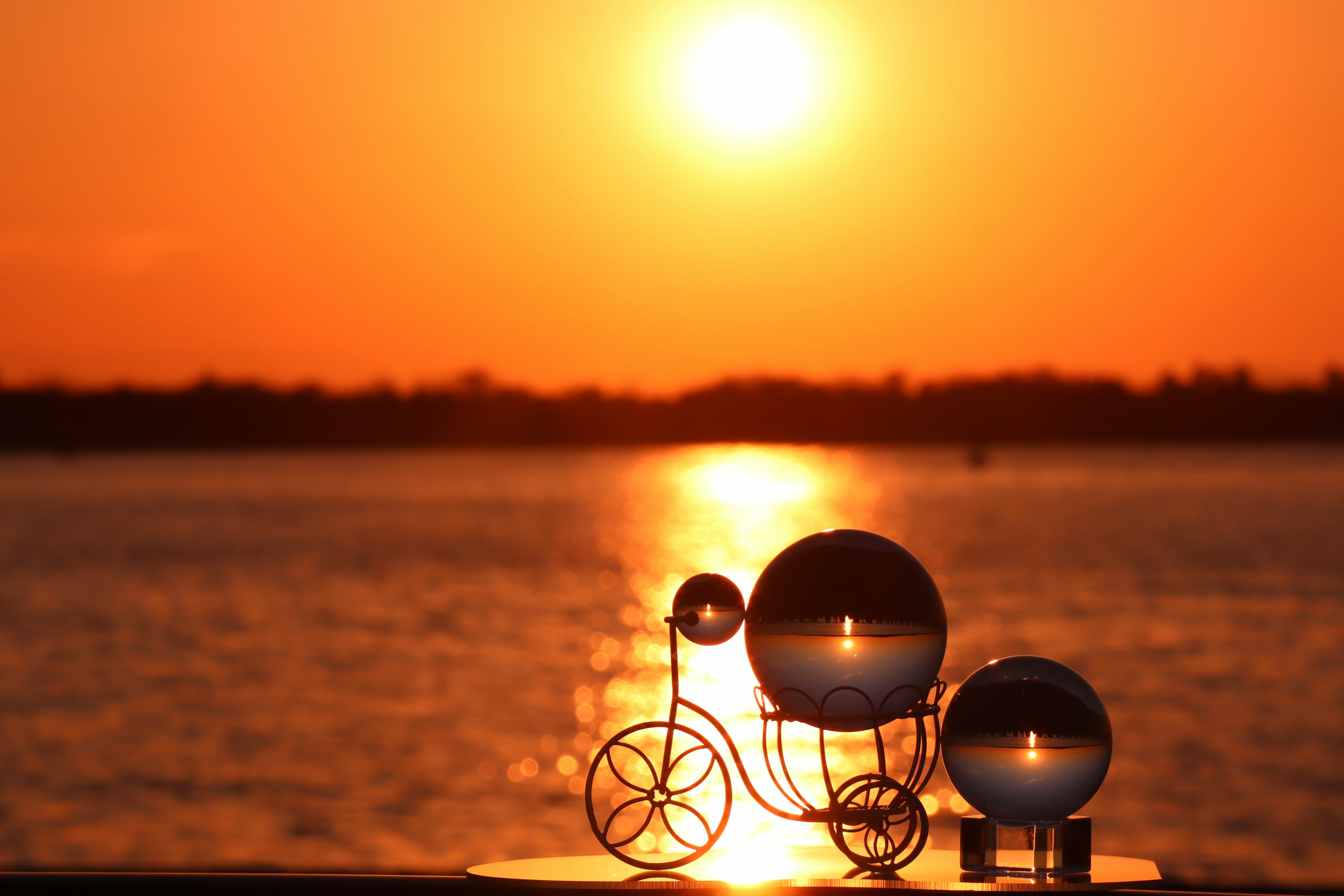 堺浜夕陽下的水晶球拍攝場景